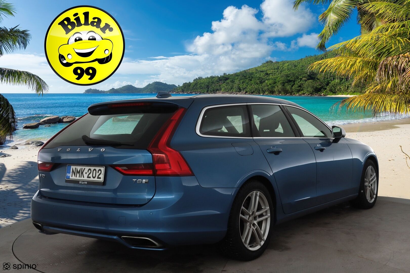 Volvo V90 2018 T8 AWD R-Design aut * ACC / Webasto / P.tutkat / Muistipenkit hieronnalla / Full LED / Ilmastoidut nahat / Panorama / KeylessGo * - Kahdet renkaat aluvanteilla / Hyvät varusteet