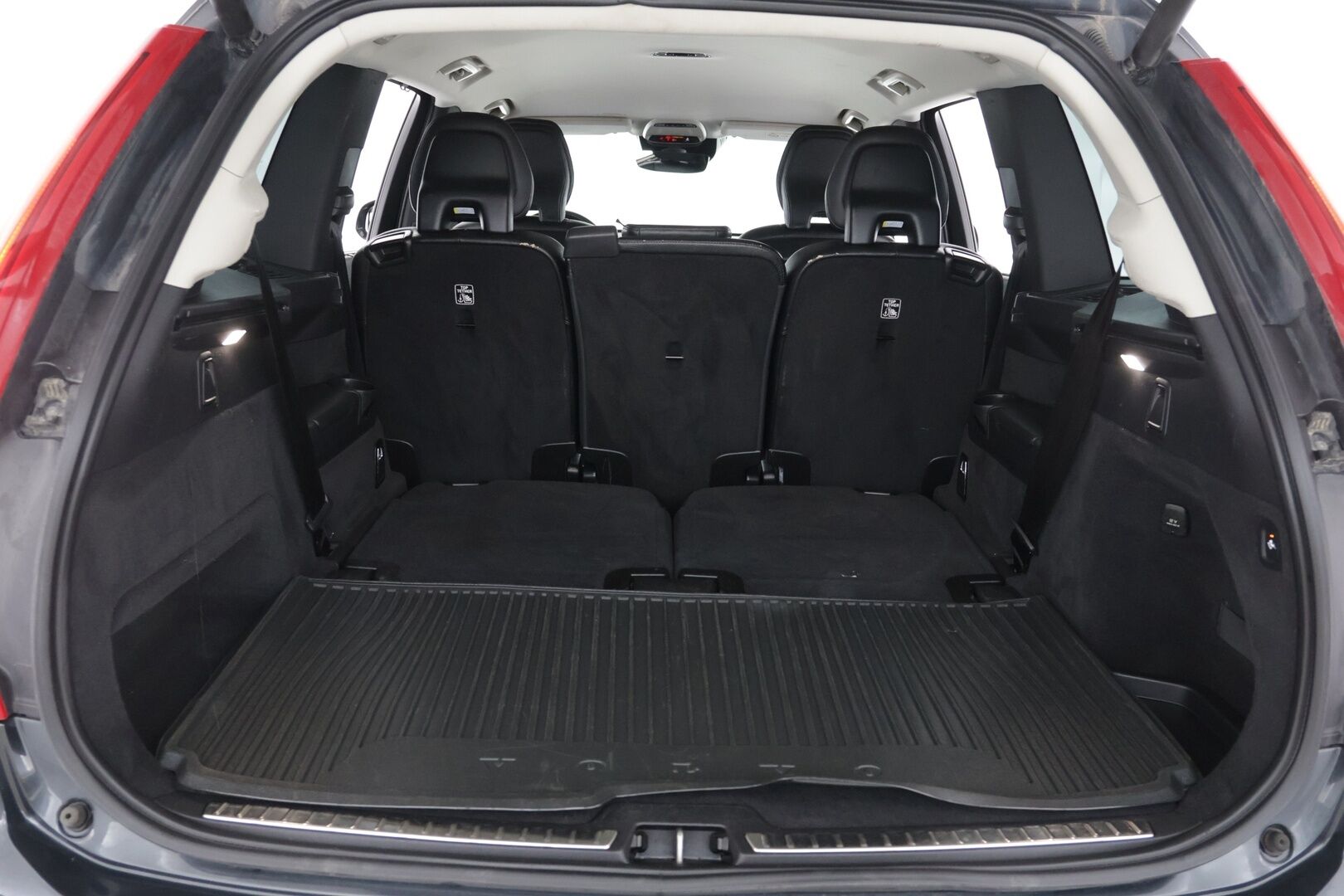 Volvo XC90 2018 D5 AWD Inscription aut - ACC | Nahat | 7-paikkainen | Varmatoiminen Diesel |