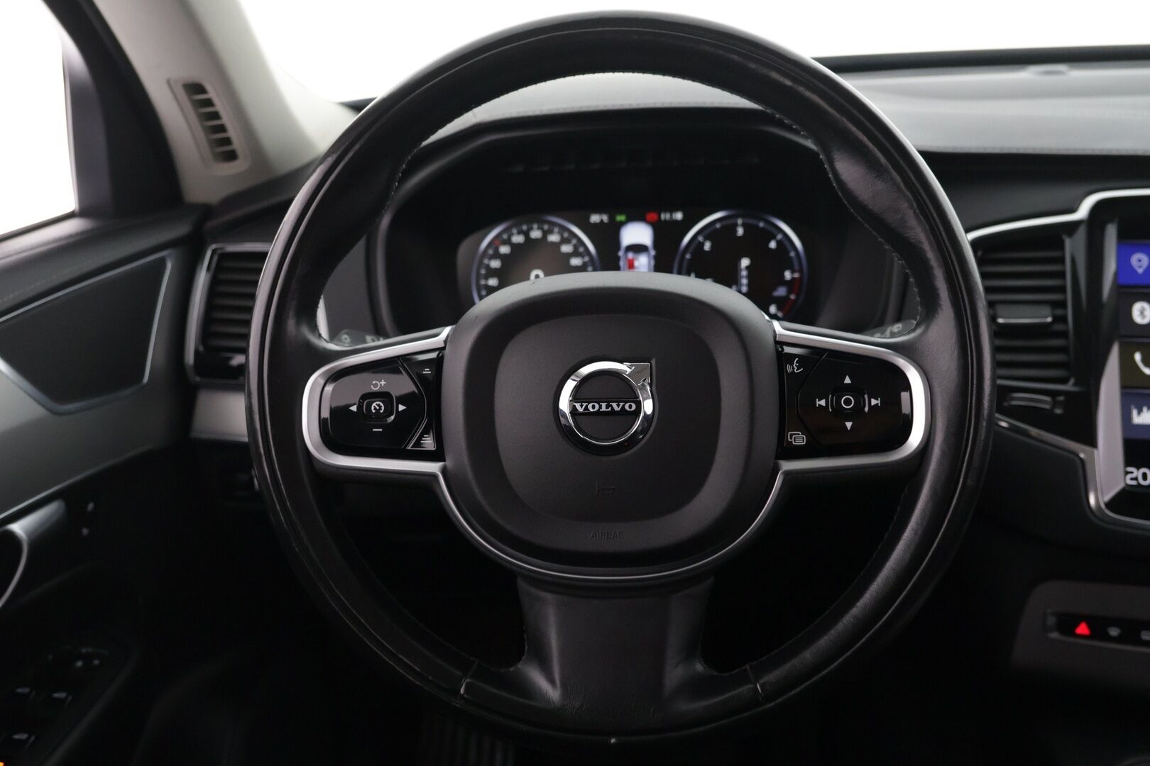 Volvo XC90 2018 D5 AWD Inscription aut - ACC | Nahat | 7-paikkainen | Varmatoiminen Diesel |
