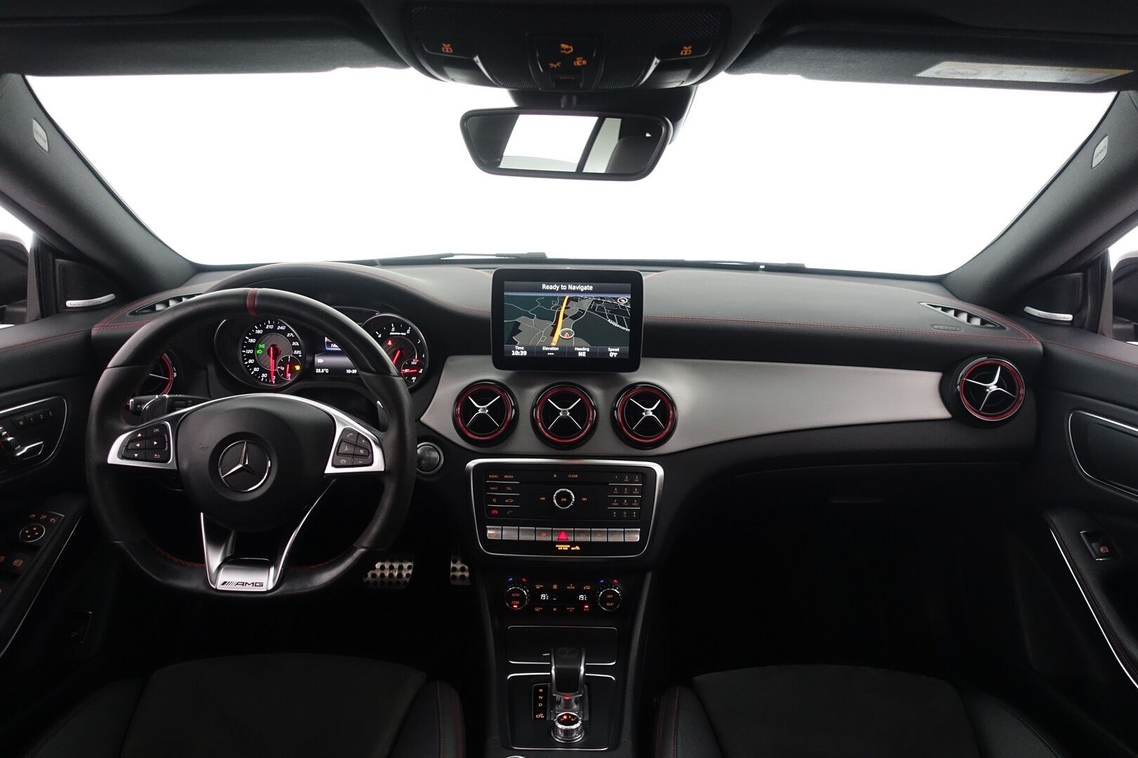 Mercedes-Benz CLA 45 AMG 2017 4Matic Shooting Brake - | Sport-putkisto | DTR+ | Harman&Kardon | Panorama | P.kamera & tutkat | Muistipenkki | Nahka-alcantara | LED High Performance | 