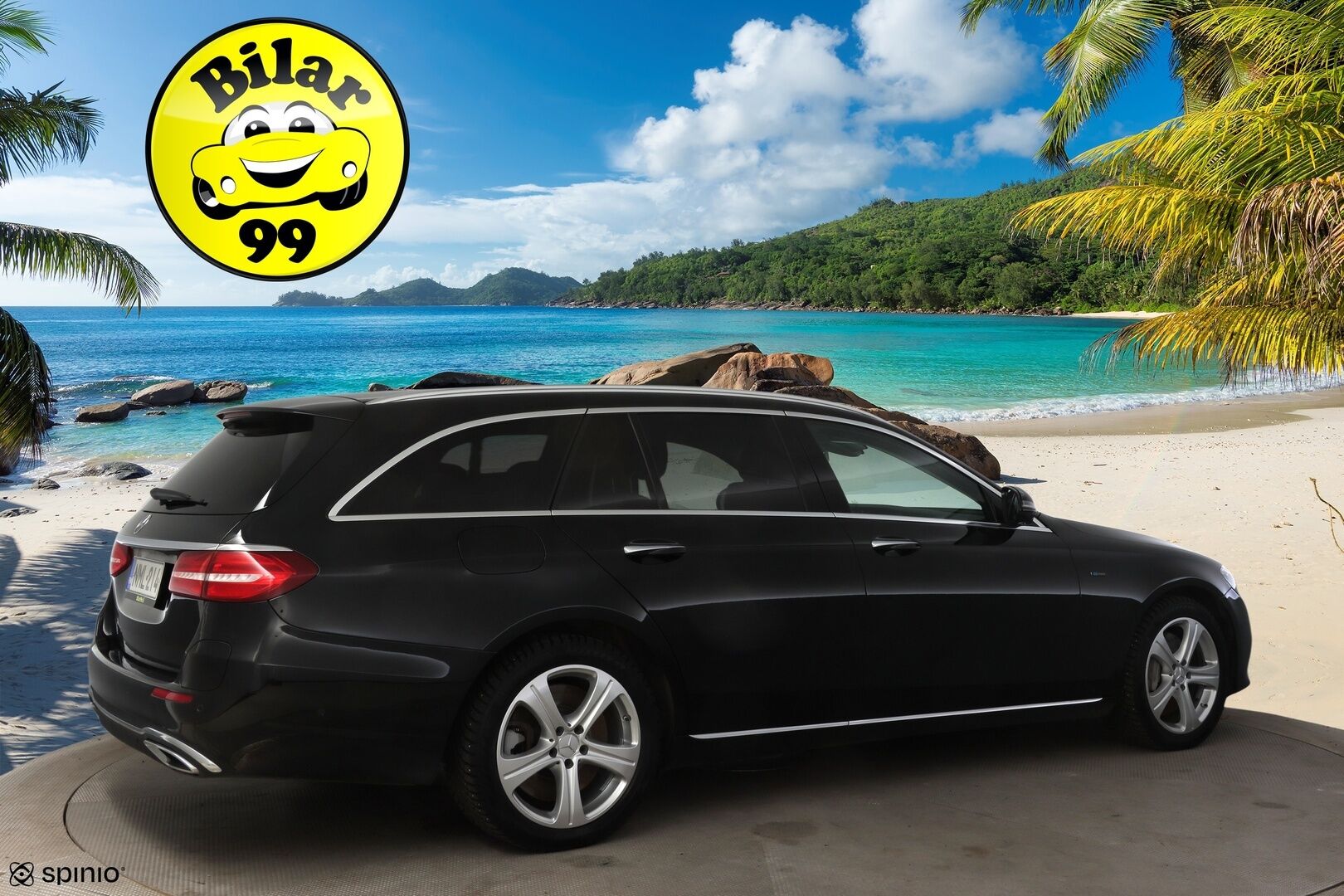 Mercedes-Benz E 2019 300 de T A Business Avantgarde EQ Power * DTR+ / 360 / Burmester / Hierovat sporttipenkit muistilla / Kessy / Ledit * - * Kovilla varusteilla, hyvin pidetty ja huollettu Johtotähti seuraavalle! Kaksilla asiallisilla renkailla ja vanteilla. Akun kuntotesti tehty! *