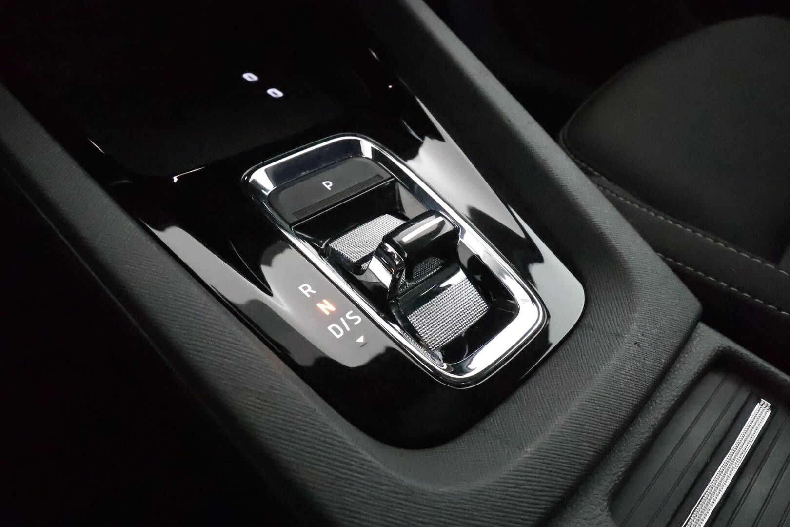 Skoda Octavia 2021 2,0 TDI 150 Style DSG Autom.**Webasto / Canton Audio / Sporttipenkit / LED / Digimittaristo / P.kamera** - 1.om Suomi-auto / kahdet renkaat aluvanteilla