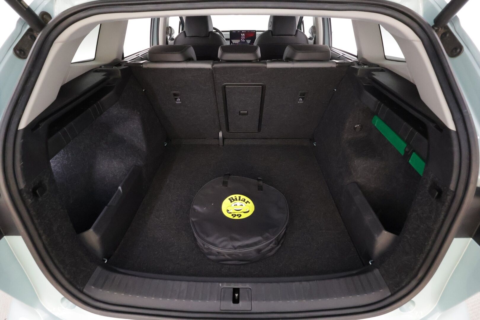 Skoda Enyaq 2022 60 Launch Edition iV * ILP / ACC / Matrix-LED /  P.Kamera / Muistipenkki / Keyless / Navi * - Akku kuntotarkistettu SOH 94,7% / 1.Om suomi-auto / Merkkihuollettu / Kahdet Renkaat - HULLUT AVAJAISHULINAT KORKOTARJOUS 3,29 %