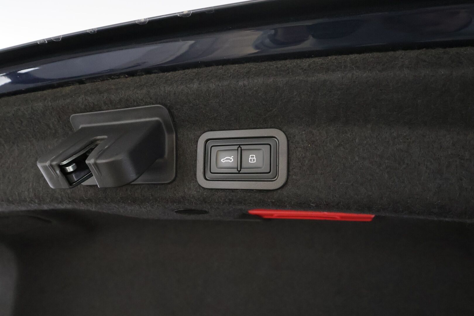 AUDI A6 2020 Sedan Business Sport 55 TFSI e quattro S-tronic * ACC / HUD / P.tutkat / Matrix LED / KeylessGo / Navi *