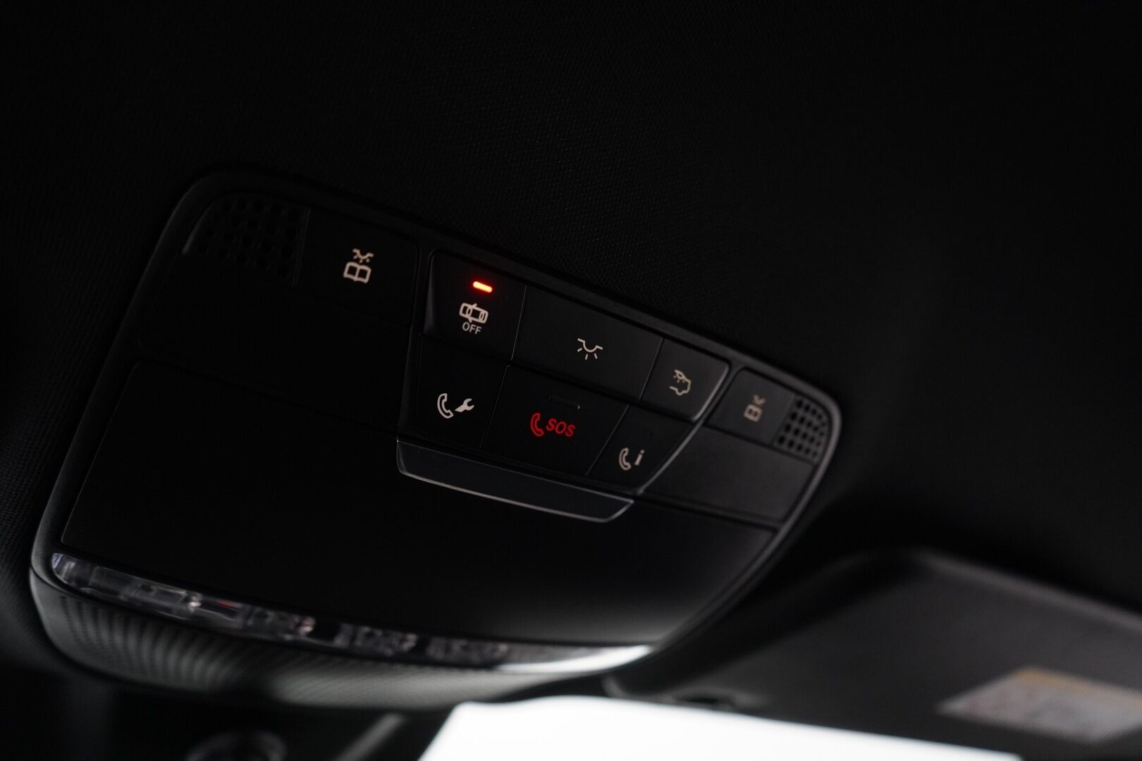 MERCEDES-BENZ E 2018 350 e Premium Business AMG *Ambient light /  Navi / kamera / Sporttipenkit* - Kahdet alumiinivanteet / Huippusiisti! 
