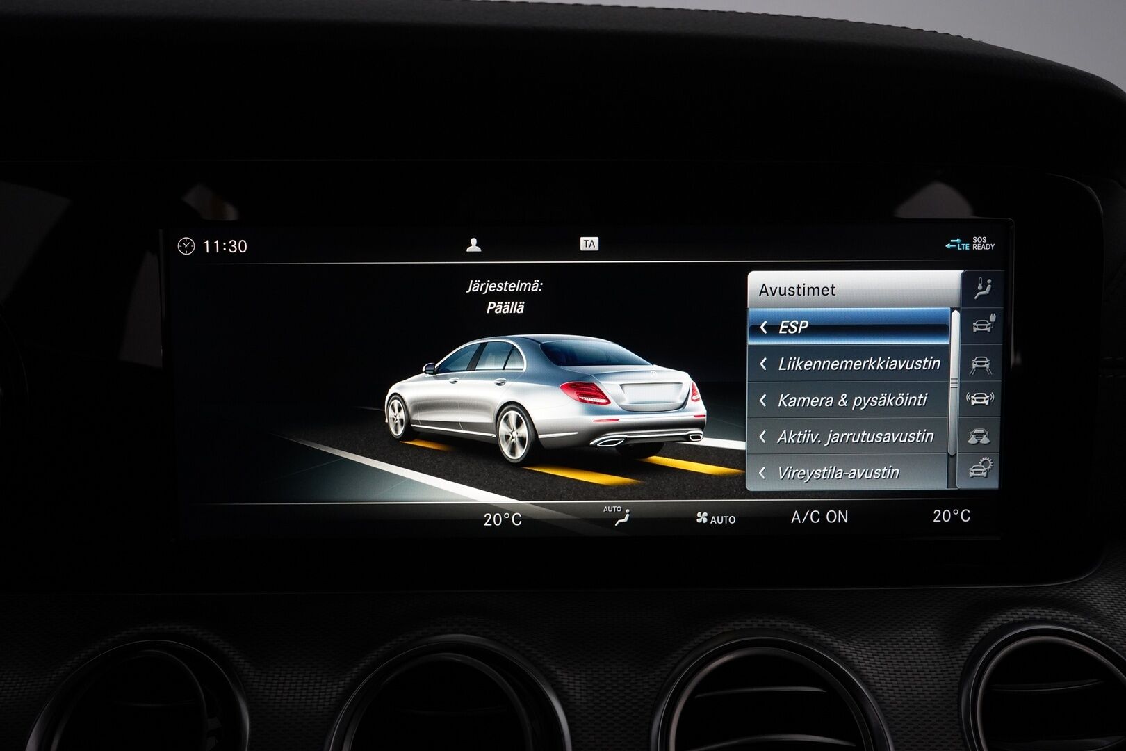 MERCEDES-BENZ E 2018 350 e Premium Business AMG *Ambient light /  Navi / kamera / Sporttipenkit* - Kahdet alumiinivanteet / Huippusiisti! 