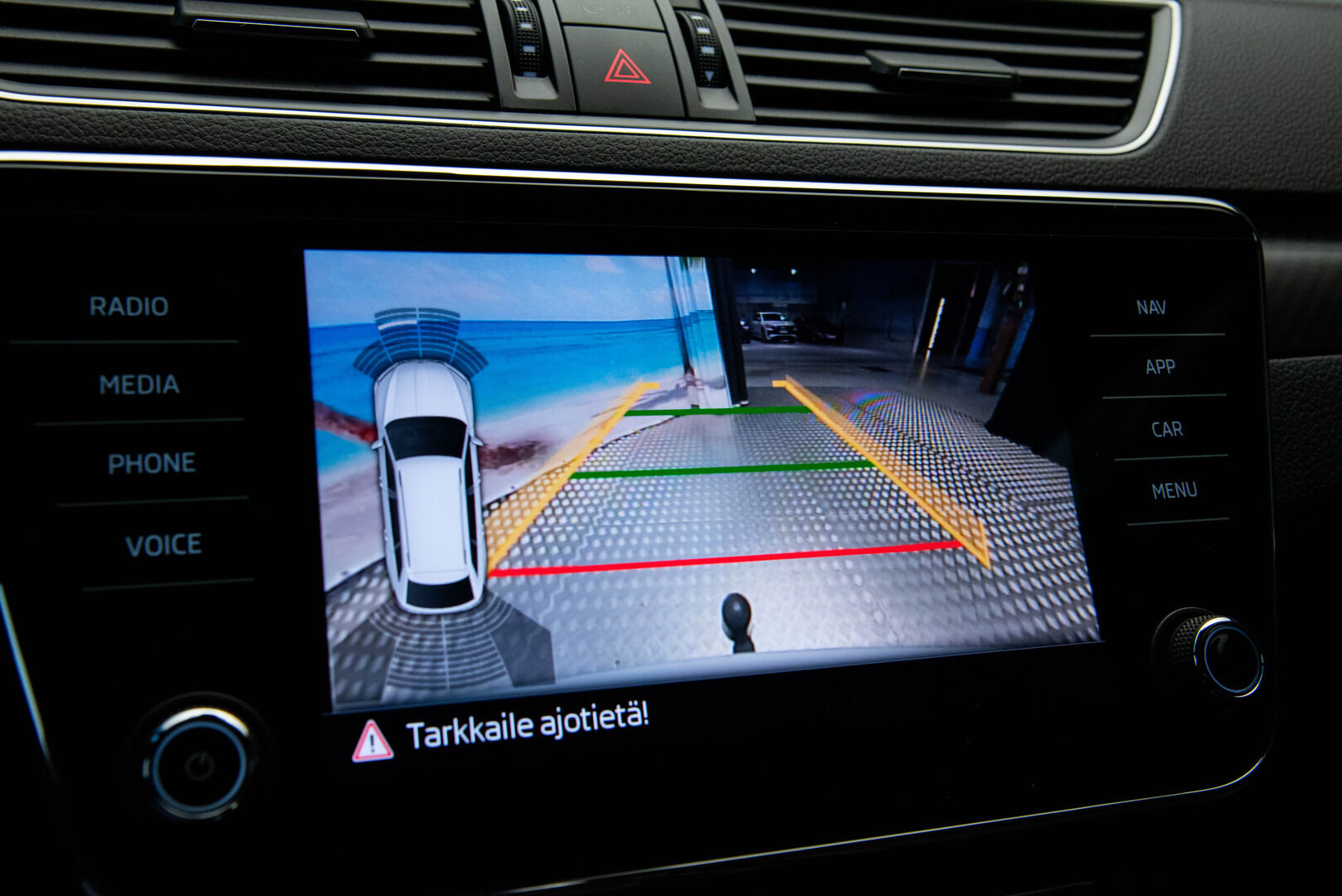 Skoda Superb 2020 2,0 TDI 140kw Sportline 4x4 DSG Autom. Adapt.Vakkari / Digimittaristo / Peruutuskamera / KeylessGo - Tehokas Neliveto Vetokoukulla!