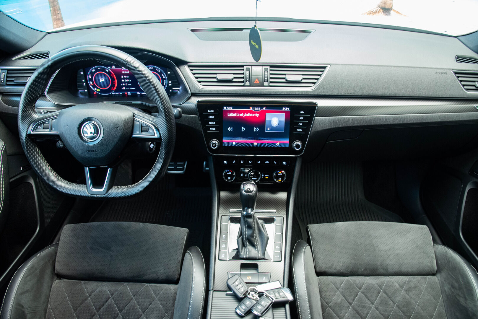 Skoda Superb 2020 2,0 TDI 140kw Sportline 4x4 DSG Autom. Adapt.Vakkari / Digimittaristo / Peruutuskamera / KeylessGo - Tehokas Neliveto Vetokoukulla!