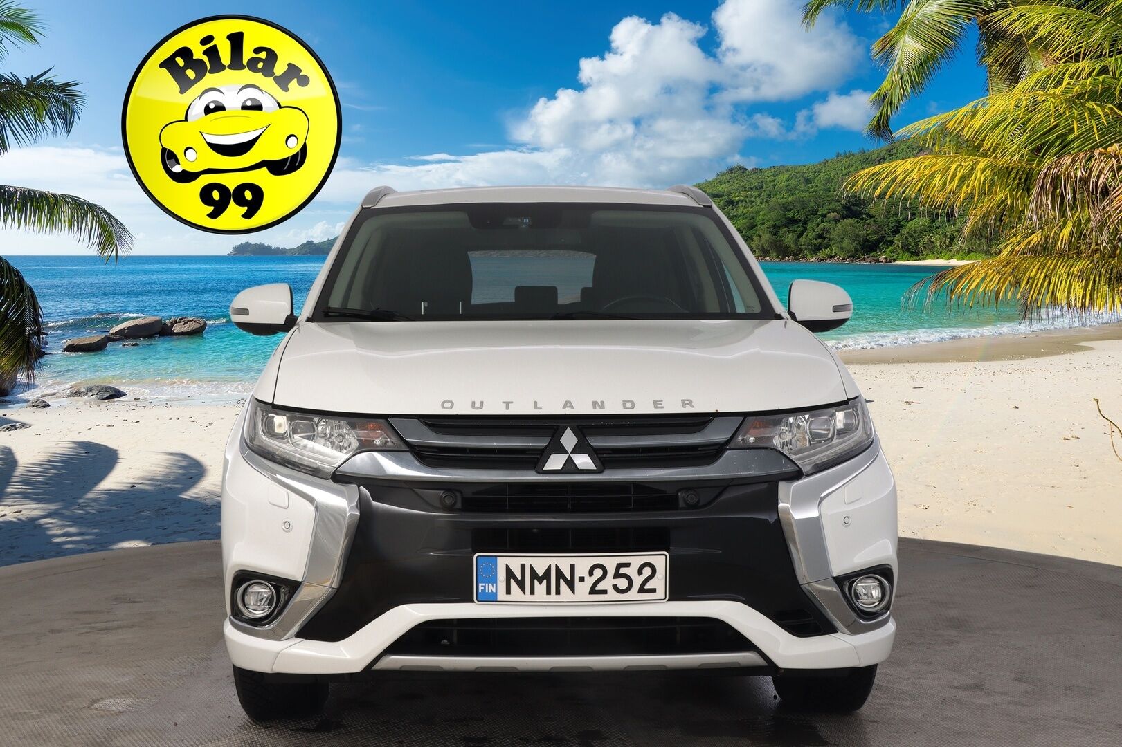 Mitsubishi Outlander 2017 Instyle Navi 4WD 5P*ACC / 360-kamera / Lasikattoluukku / Rockford* - *Vetokoukku / Ratinlämmitin / Blis*