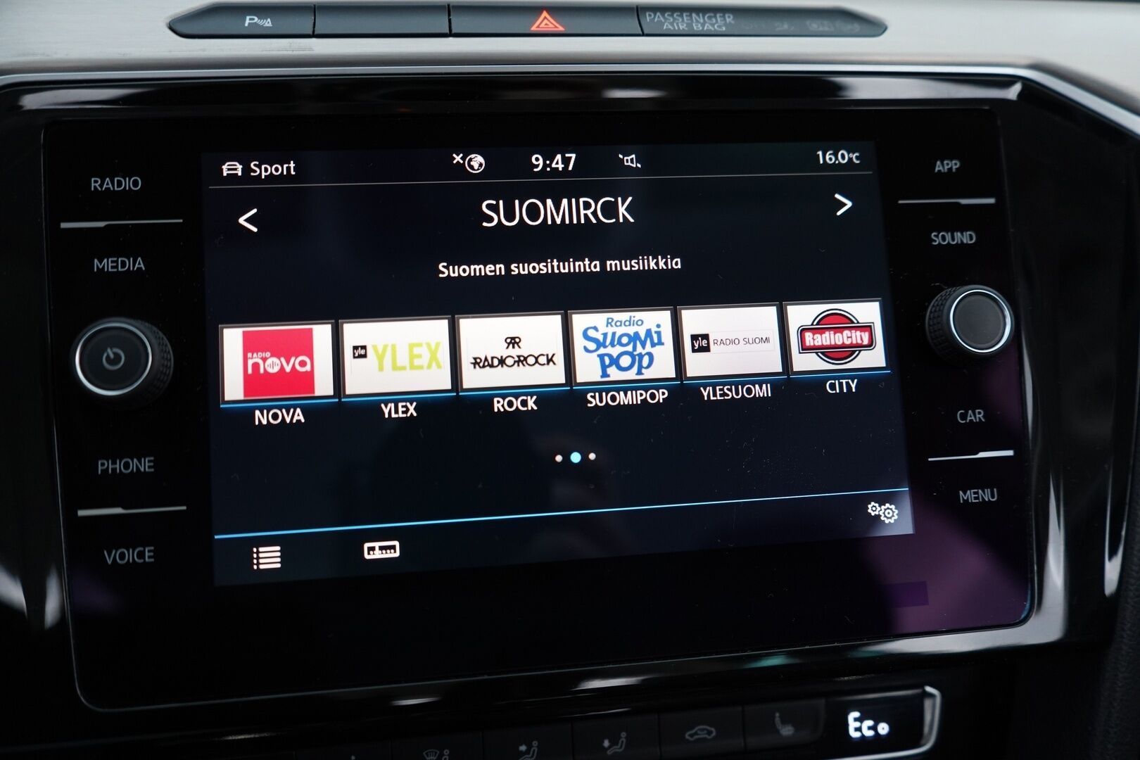 Volkswagen Passat 2018 Variant GTE  Plug-In Hybrid 160 kW DSG * ACC / Webasto / Vetokoukku / Nahka-alcantara / Peruutuskamera * - Akku kuntotarkastettu / 2x vanteet / Juuri katsastettu