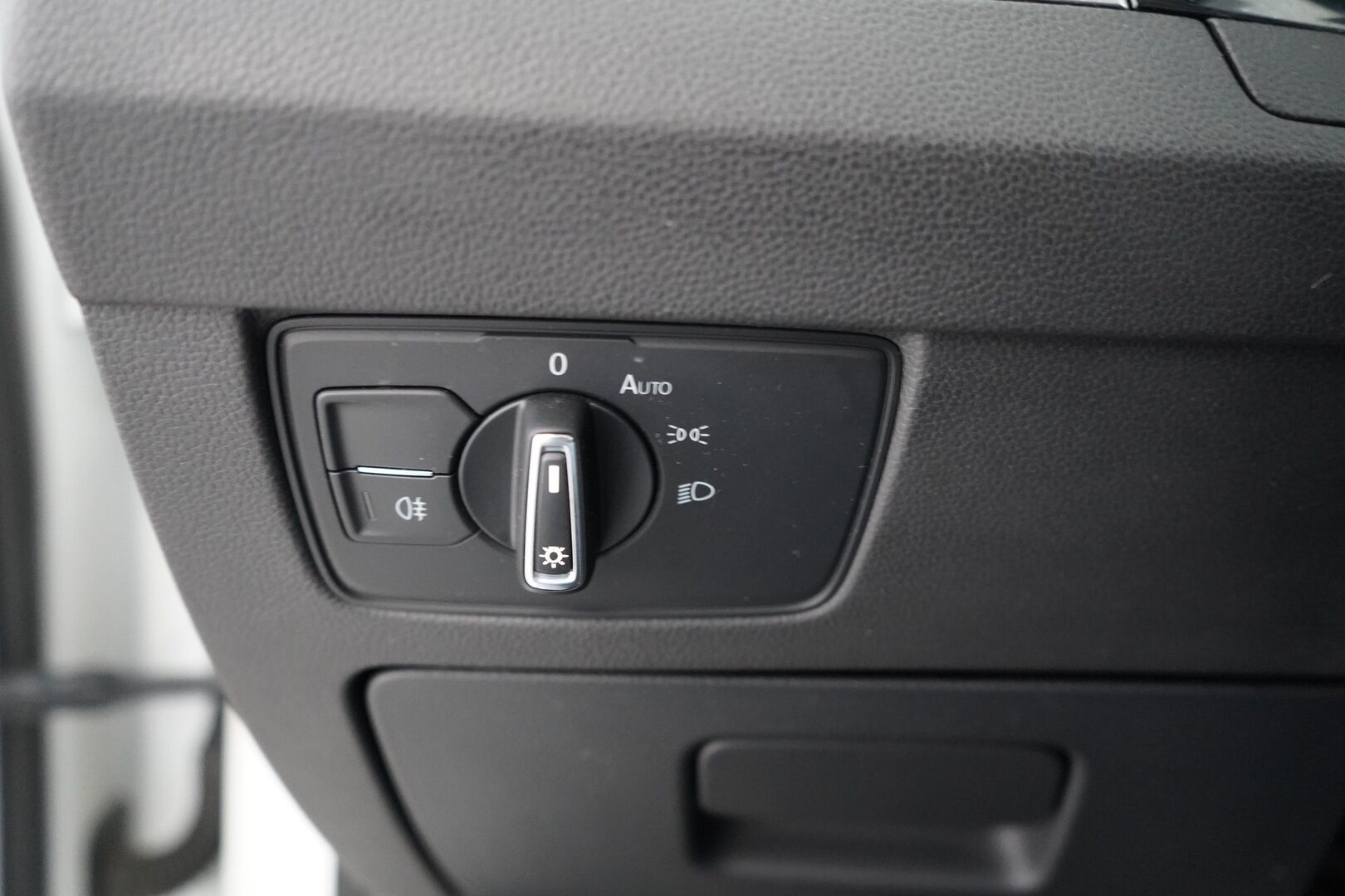 Volkswagen Passat 2018 Variant GTE  Plug-In Hybrid 160 kW DSG * ACC / Webasto / Vetokoukku / Nahka-alcantara / Peruutuskamera * - Akku kuntotarkastettu / 2x vanteet / Juuri katsastettu