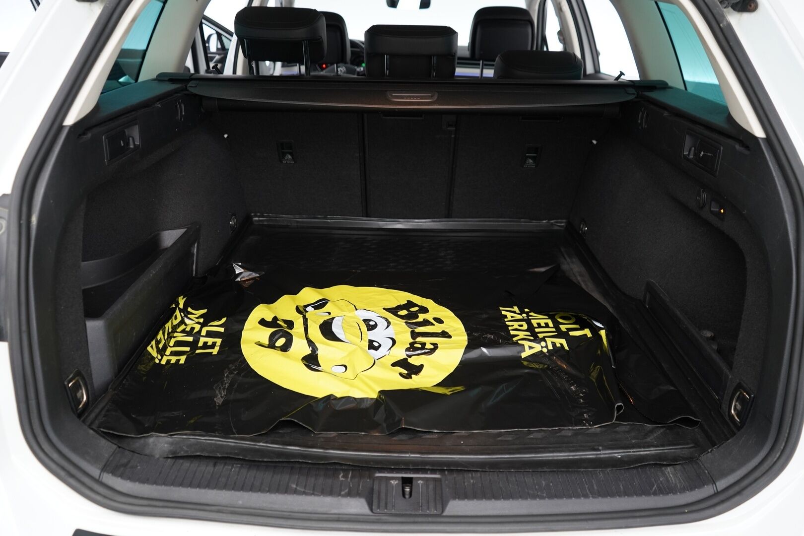 Volkswagen Passat 2018 Variant GTE  Plug-In Hybrid 160 kW DSG * ACC / Webasto / Vetokoukku / Nahka-alcantara / Peruutuskamera * - Akku kuntotarkastettu / 2x vanteet / Juuri katsastettu