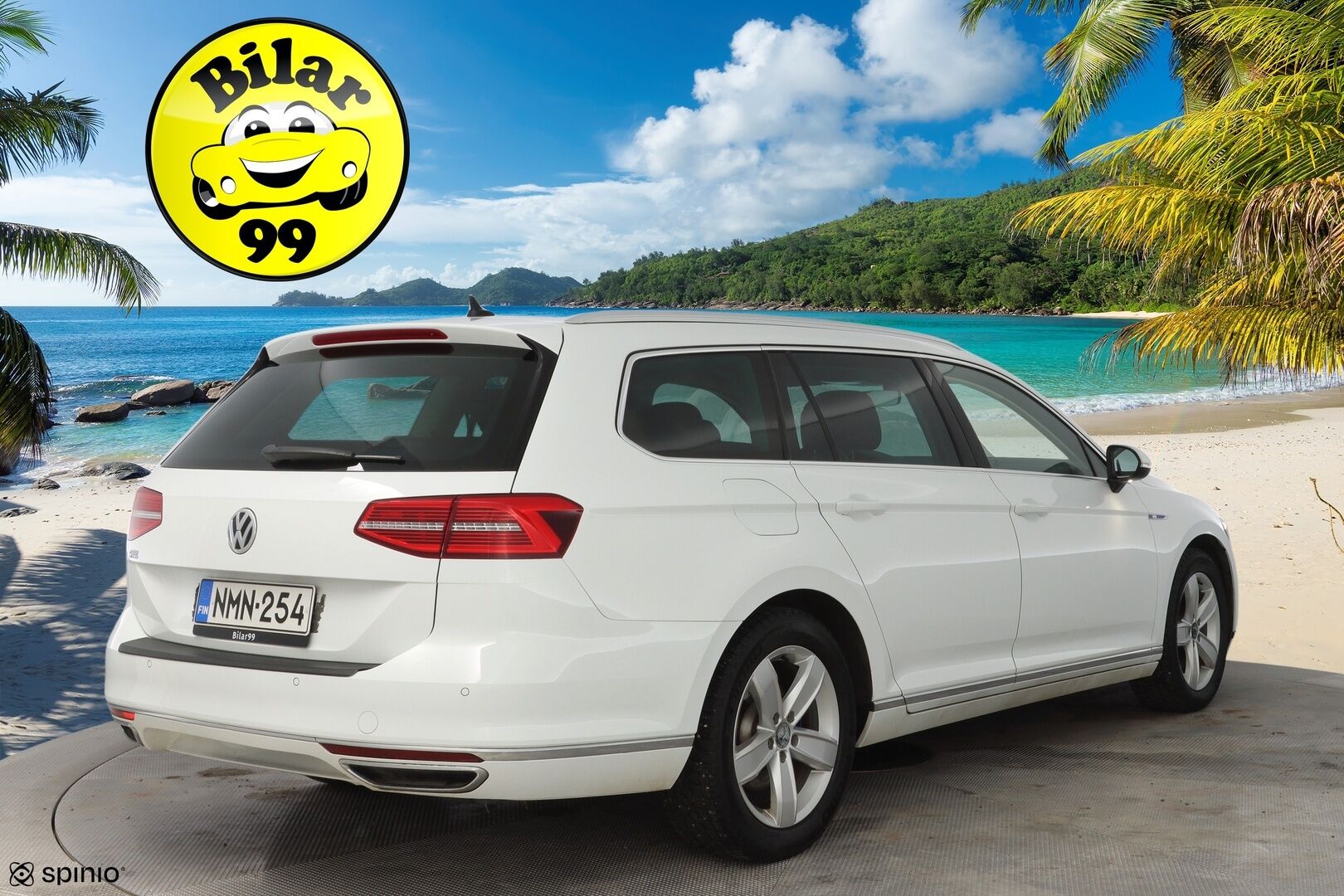 Volkswagen Passat 2018 Variant GTE  Plug-In Hybrid 160 kW DSG * ACC / Webasto / Vetokoukku / Nahka-alcantara / Peruutuskamera * - Akku kuntotarkastettu / 2x vanteet / Juuri katsastettu