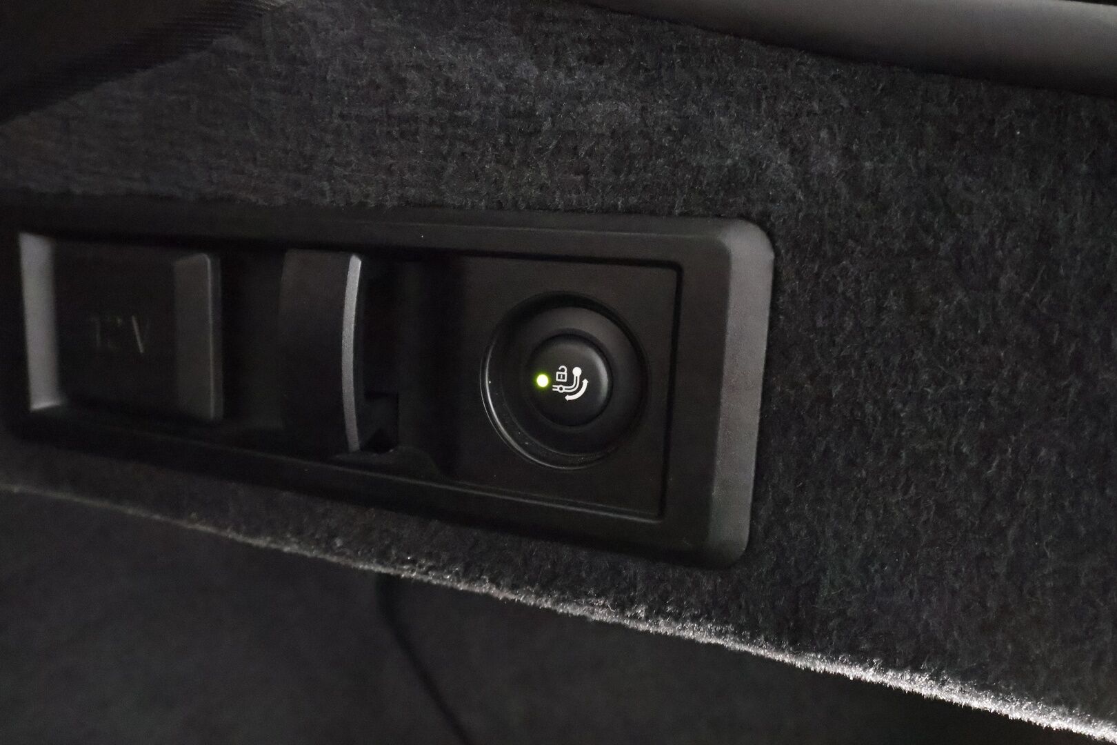 BMW i4 2022 eDrive40 Fully Charged **ACC / Laser-LED / HiFi / Koukku / 360° / Sportpenkki Muistilla / Widescreen / HUD / Navi** - Akku kuntotarkastettu / Suomi-auto / 2x Latauskaapelit / Kahdet Renkaat / Merkkihuollettu! / **HUIPPU KAMOILLA**