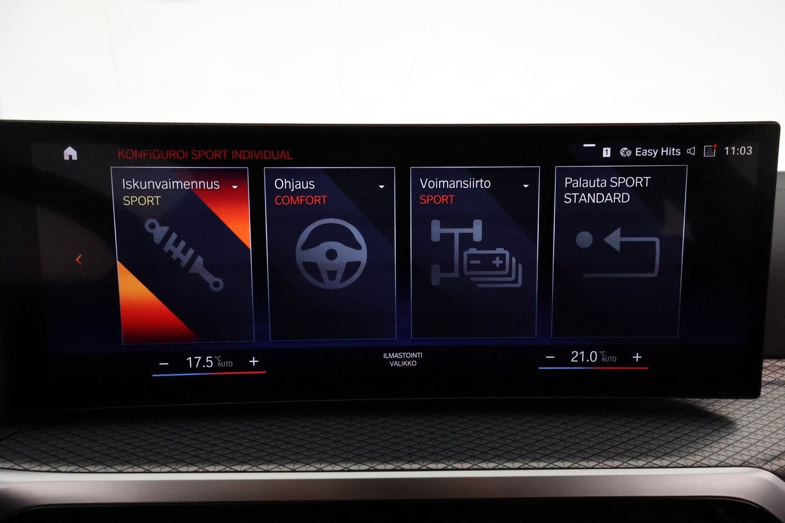BMW i4 2022 eDrive40 Fully Charged **ACC / Laser-LED / HiFi / Koukku / 360° / Sportpenkki Muistilla / Widescreen / HUD / Navi** - Akku kuntotarkastettu / Suomi-auto / 2x Latauskaapelit / Kahdet Renkaat / Merkkihuollettu! / **HUIPPU KAMOILLA**