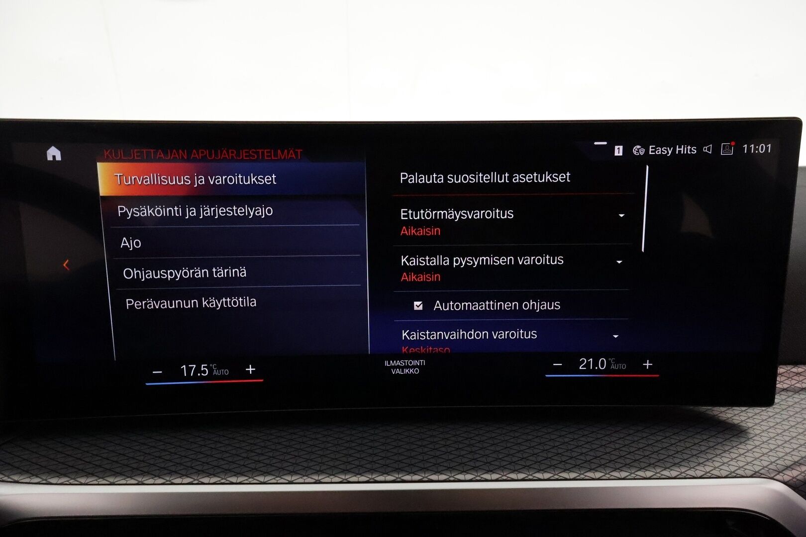 BMW i4 2022 eDrive40 Fully Charged **ACC / Laser-LED / HiFi / Koukku / 360° / Sportpenkki Muistilla / Widescreen / HUD / Navi** - Akku kuntotarkastettu / Suomi-auto / 2x Latauskaapelit / Kahdet Renkaat / Merkkihuollettu! / **HUIPPU KAMOILLA**