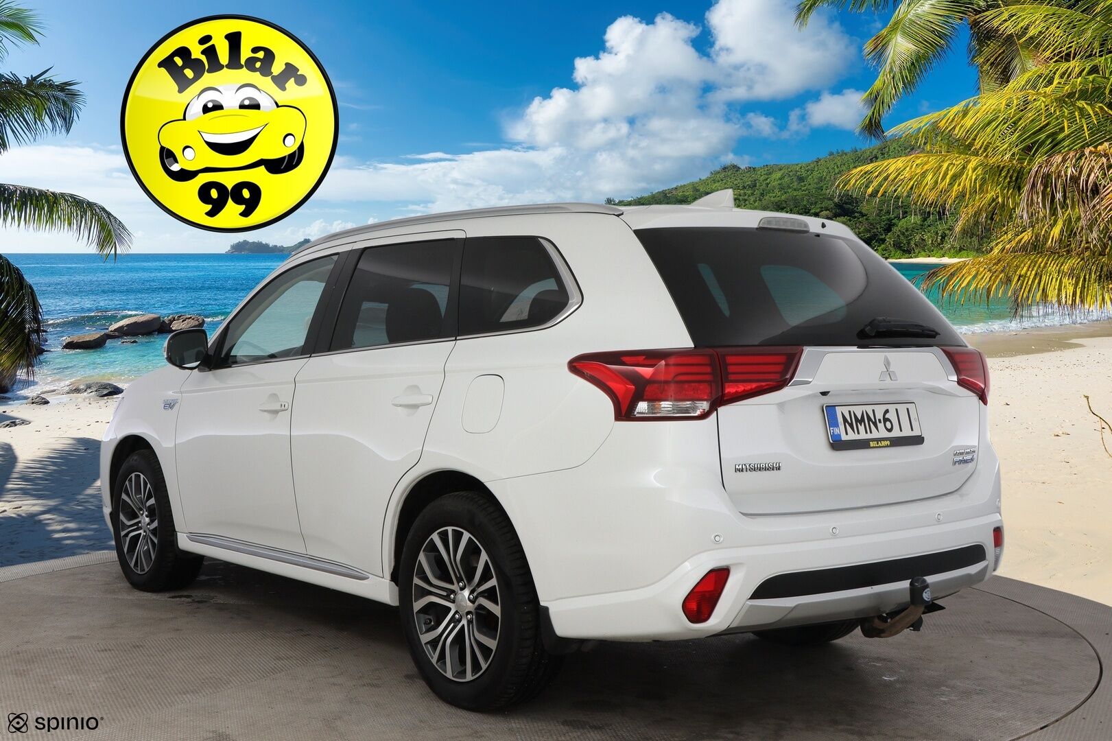 Mitsubishi OUTLANDER PHEV 2016 Instyle Business 4WD 5P - Adapt.Vakkari / 360-Kamera / Vetokoukku / Nahkasisusta / LED / KeylessGo / Navi / Juuri tullut Tampereelle!
