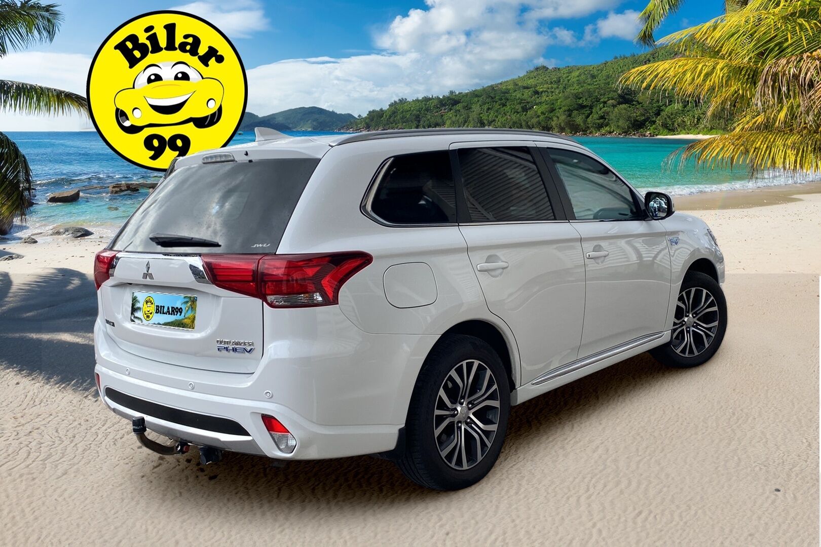 Mitsubishi OUTLANDER PHEV 2016 Instyle Business 4WD 5P - Adapt.Vakkari / 360-Kamera / Vetokoukku / Nahkasisusta / LED / KeylessGo / Navi / Juuri tullut Tampereelle!