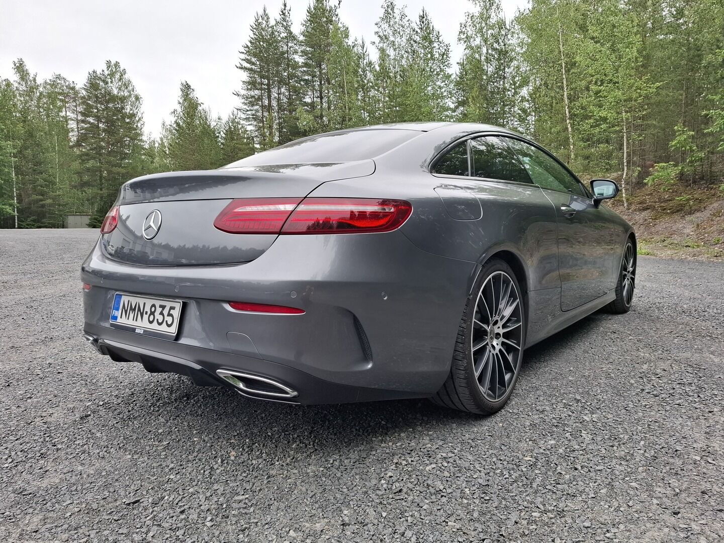 Mercedes-Benz E 2018 220 d Coupé 9G Business AMG **Burmester / Multibeam / HUD / Panorama / Muistipenkit / Sporttiset nahat / TULOSSA - 3,99 % KORKOTARJOUS TÄHÄN AUTOON - 
