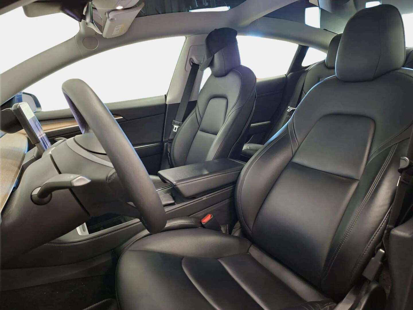 Tesla Model 3 2021 Model 3 Sedan (AA) 4ov - | Autosteer | Panorama  | BLISS | ACC | ILP | P.kamera ja tutkat | Sähkönahat || 2x renkaat aluvanteilla
