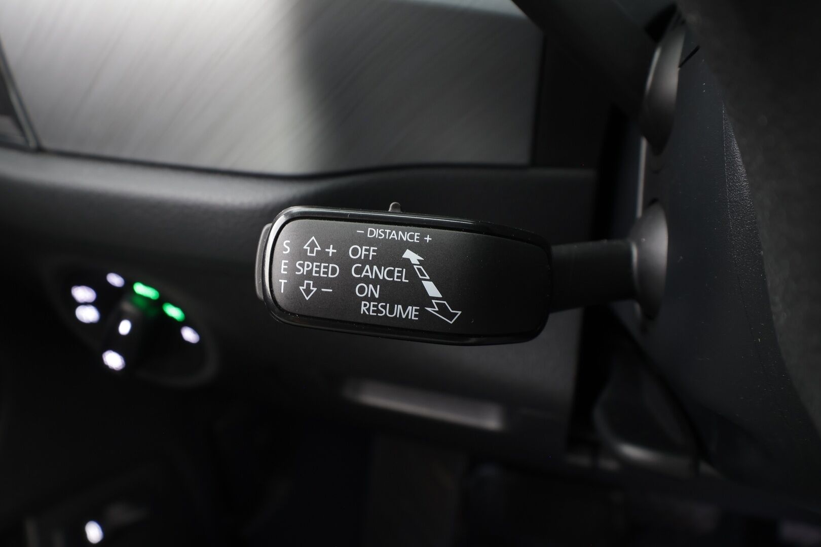 Skoda Kodiaq 2022 2.0 TDI 150 Ambition DSG 7-P * Webasto / ACC / LED / P.Kamera / Smartlink / Keyless * - 1-om Suomi-auto / Kahdet renkaat aluvanteilla / Merkkihuollot - HULLUT AVAJAISHULINAT KORKOTARJOUS 3,29 %