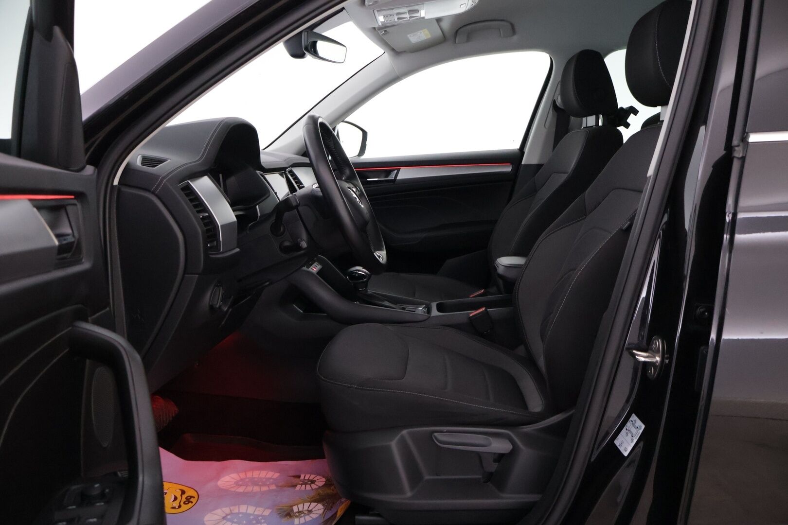 Skoda Kodiaq 2022 2.0 TDI 150 Ambition DSG 7-P - | Webasto | 1om. Suomi-Auto |  ACC | Digimittaristo | P.Kamera | LED | Smartlink | Keyless | - KORKO VAIN 3,99 %