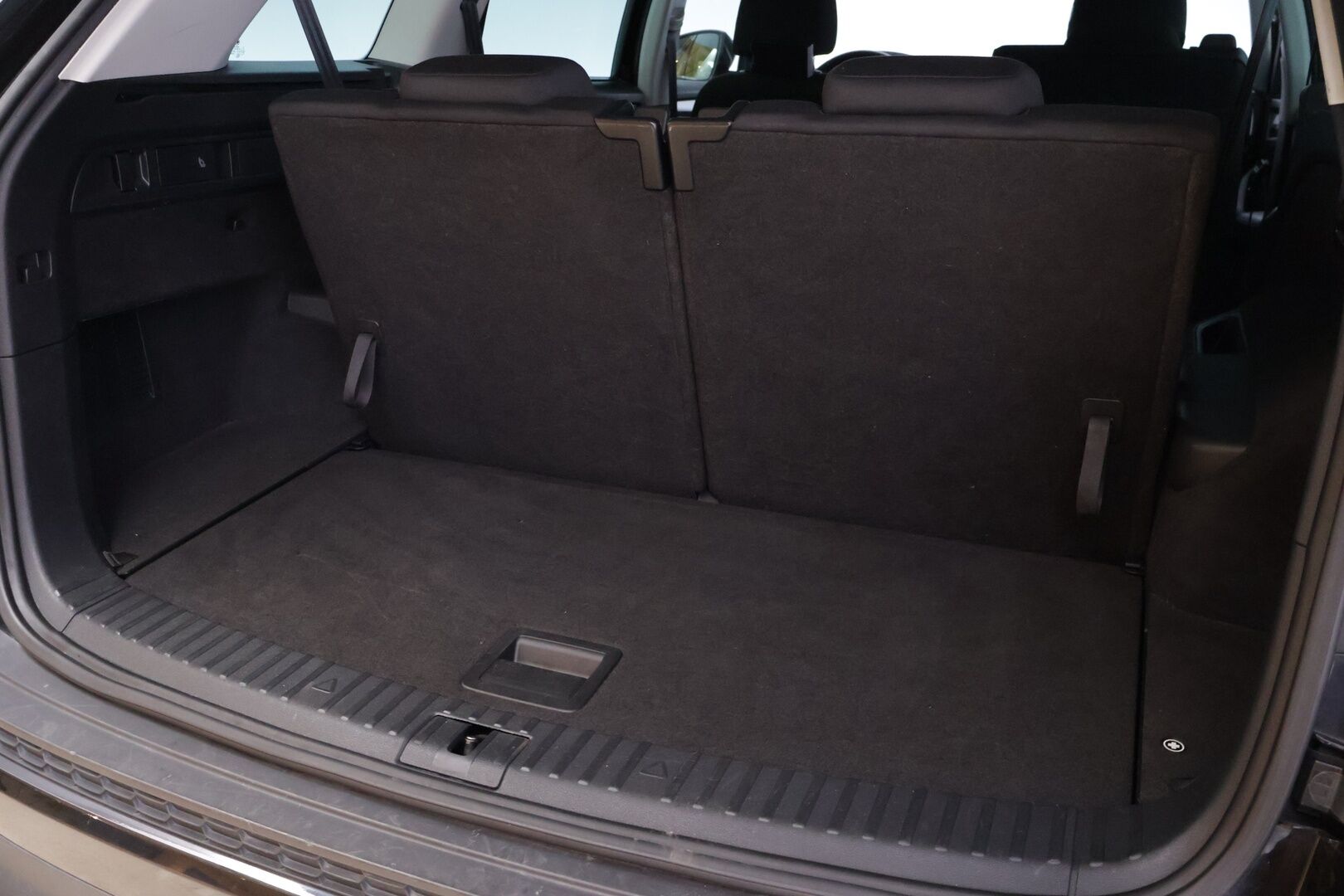 Skoda Kodiaq 2022 2.0 TDI 150 Ambition DSG 7-P - | Webasto | 1om. Suomi-Auto |  ACC | Digimittaristo | P.Kamera | LED | Smartlink | Keyless | - KORKO VAIN 3,99 %
