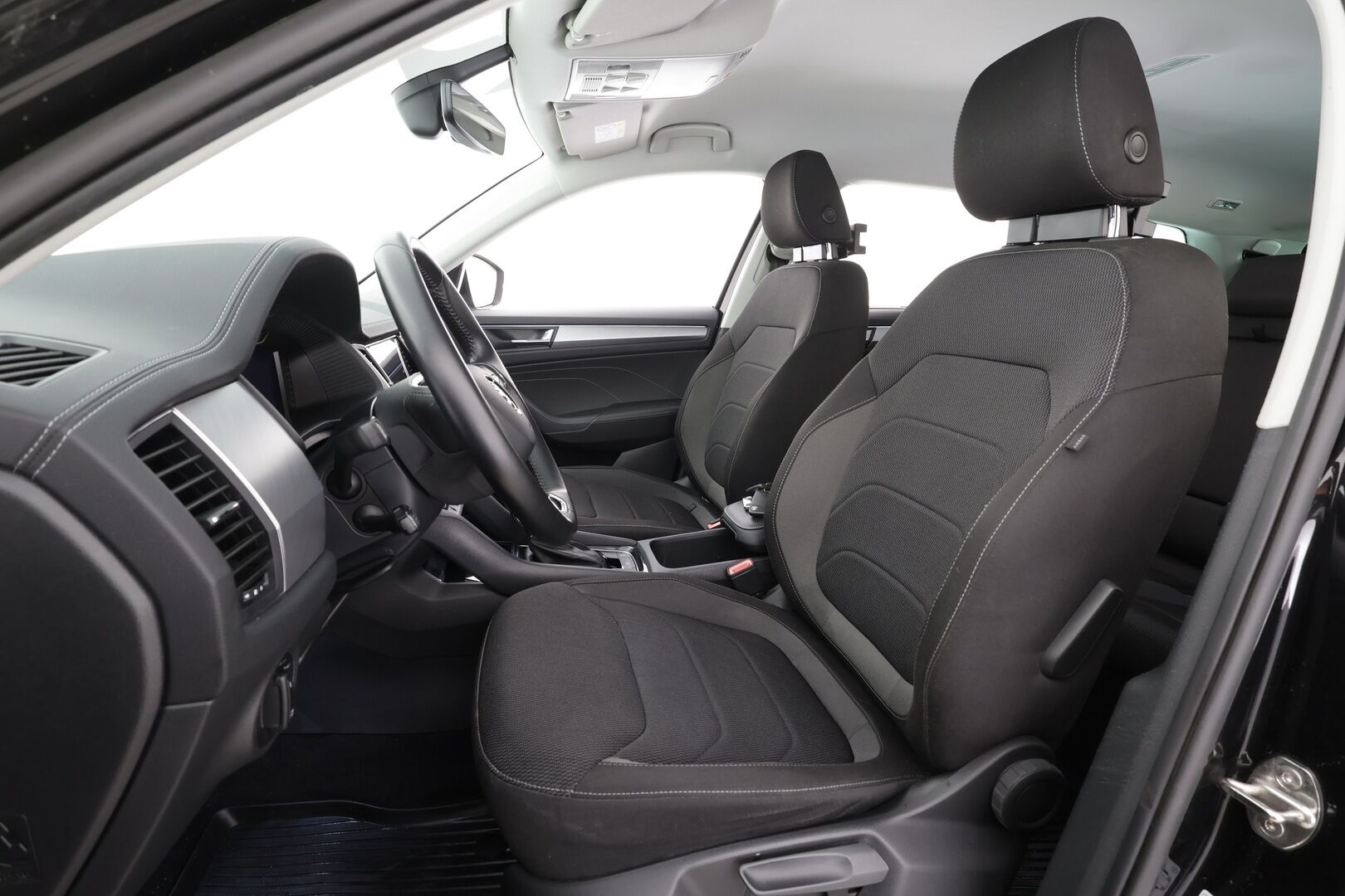 Skoda Kodiaq 2022 2.0 TDI 150 Ambition DSG 7-P * Webasto / ACC / LED / P.Kamera / Smartlink / Keyless * - 1-om Suomi-auto / Kahdet renkaat aluvanteilla / Merkkihuollot - HULLUT AVAJAISHULINAT KORKOTARJOUS 3,29 %