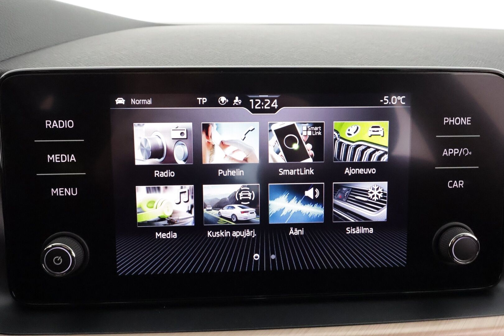 Skoda Kamiq 2022 1.5 TSI Style DSG * Koukku / ACC / LED / P.kamera / Kaistavahti / Digimittaristo / Keyless * - 1-om Suomi-auto / Kahdet renkaat / Merkkihuollettu! - HULLU BLACKWEEK KORKOTARJOUS 2,49%