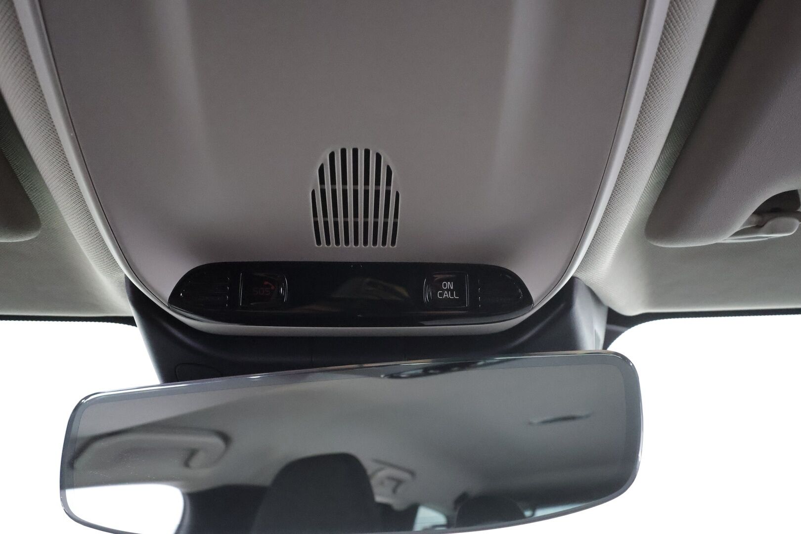 Volvo V60 Cross Country 2022 B5 AWD MHEV Business Edition aut * Adapt.vakkari / Webasto / Full LED / P.kamera / Apple&Android / Koukku *