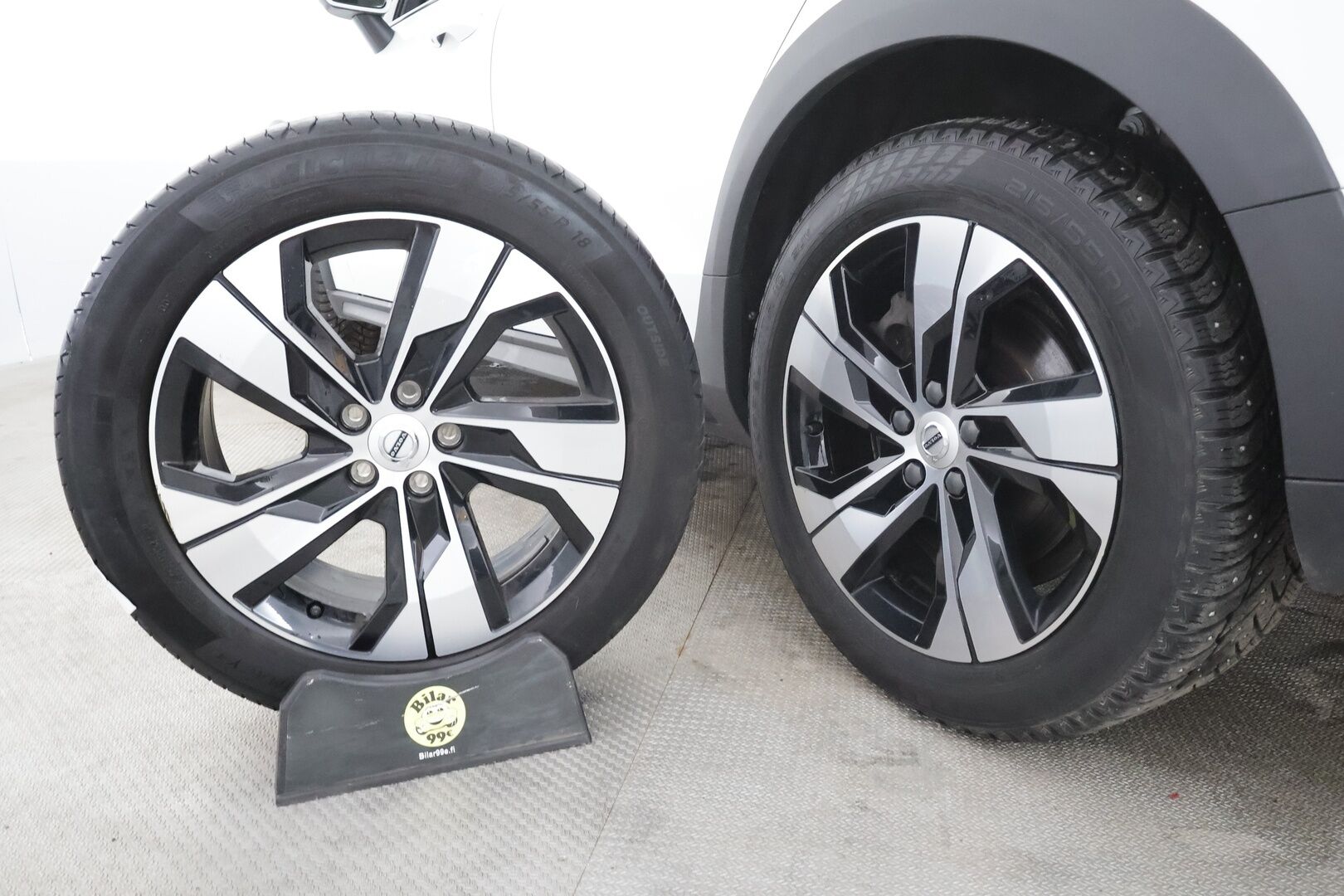 Volvo V60 Cross Country 2022 B5 AWD MHEV Business Edition aut * Adapt.vakkari / Webasto / Full LED / P.kamera / Apple&Android / Koukku *