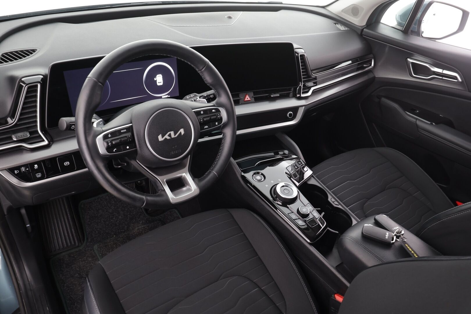 Kia Sportage 2022 1,6 T-GDI FWD Mild-Hybrid Business Premium DCT 150hv * ACC / P.kamera / LED / Navi / Lohkolämmitin / Sähköpenkit * - 1.Om Suomi-auto / Kahdet renkaat aluvanteilla / Merkkihuollettu - Osta nyt, maksa vasta ensi vuonna
