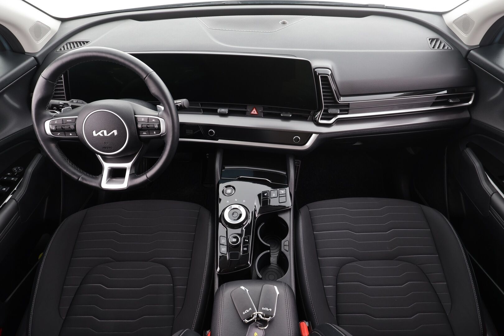 Kia Sportage 2022 1,6 T-GDI FWD Mild-Hybrid Business Premium DCT 150hv * ACC / P.kamera / LED / Navi / Lohkolämmitin / Sähköpenkit * - 1.Om Suomi-auto / Kahdet renkaat aluvanteilla / Merkkihuollettu - Osta nyt, maksa vasta ensi vuonna