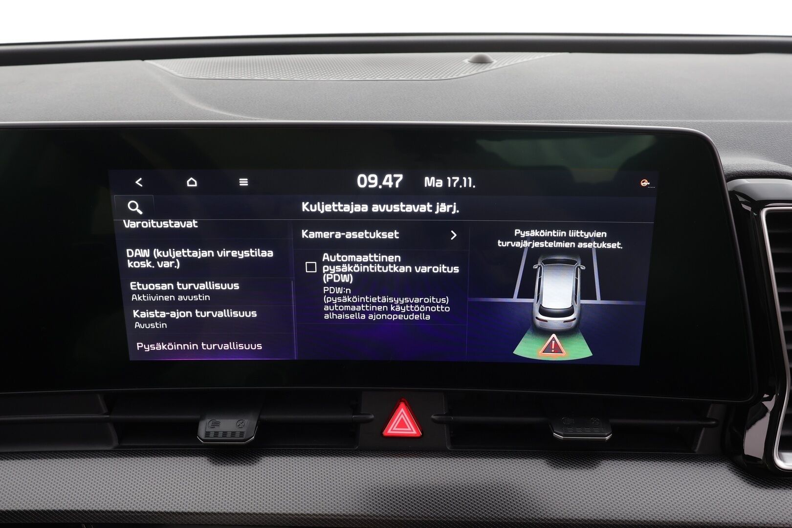 Kia Sportage 2022 1,6 T-GDI FWD Mild-Hybrid Business Premium DCT 150hv * ACC / P.kamera / LED / Navi / Lohkolämmitin / Sähköpenkit * - 1.Om Suomi-auto / Kahdet renkaat aluvanteilla / Merkkihuollettu - Osta nyt, maksa vasta ensi vuonna