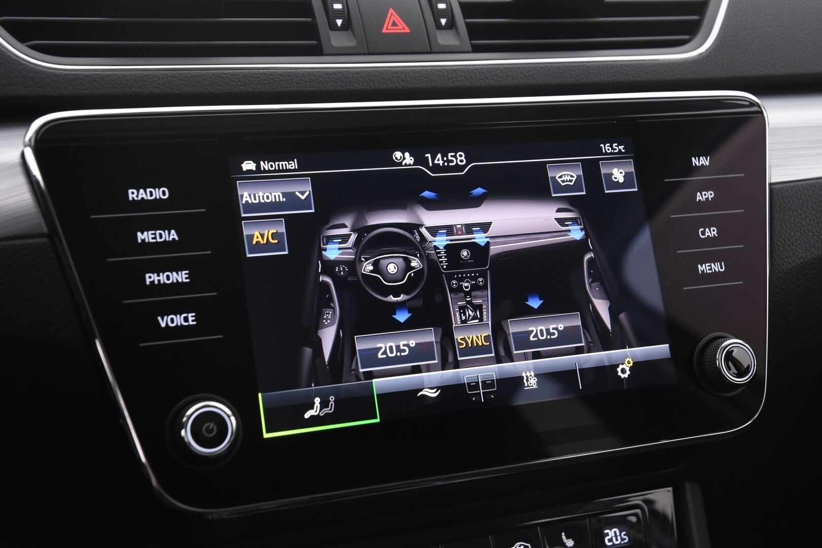Skoda Superb 2022 1.5 TSI ACT Ambition * Webasto / Vakkari / Tutkat / Keyless * - Suomi-auto / Seuraava huolto 2026 