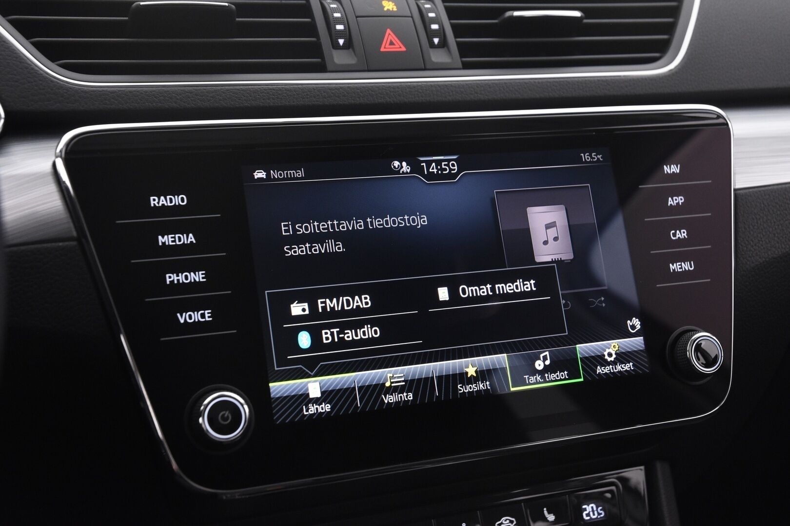 Skoda Superb 2022 1.5 TSI ACT Ambition * Webasto / Vakkari / Tutkat / Keyless * - Suomi-auto / Seuraava huolto 2026 