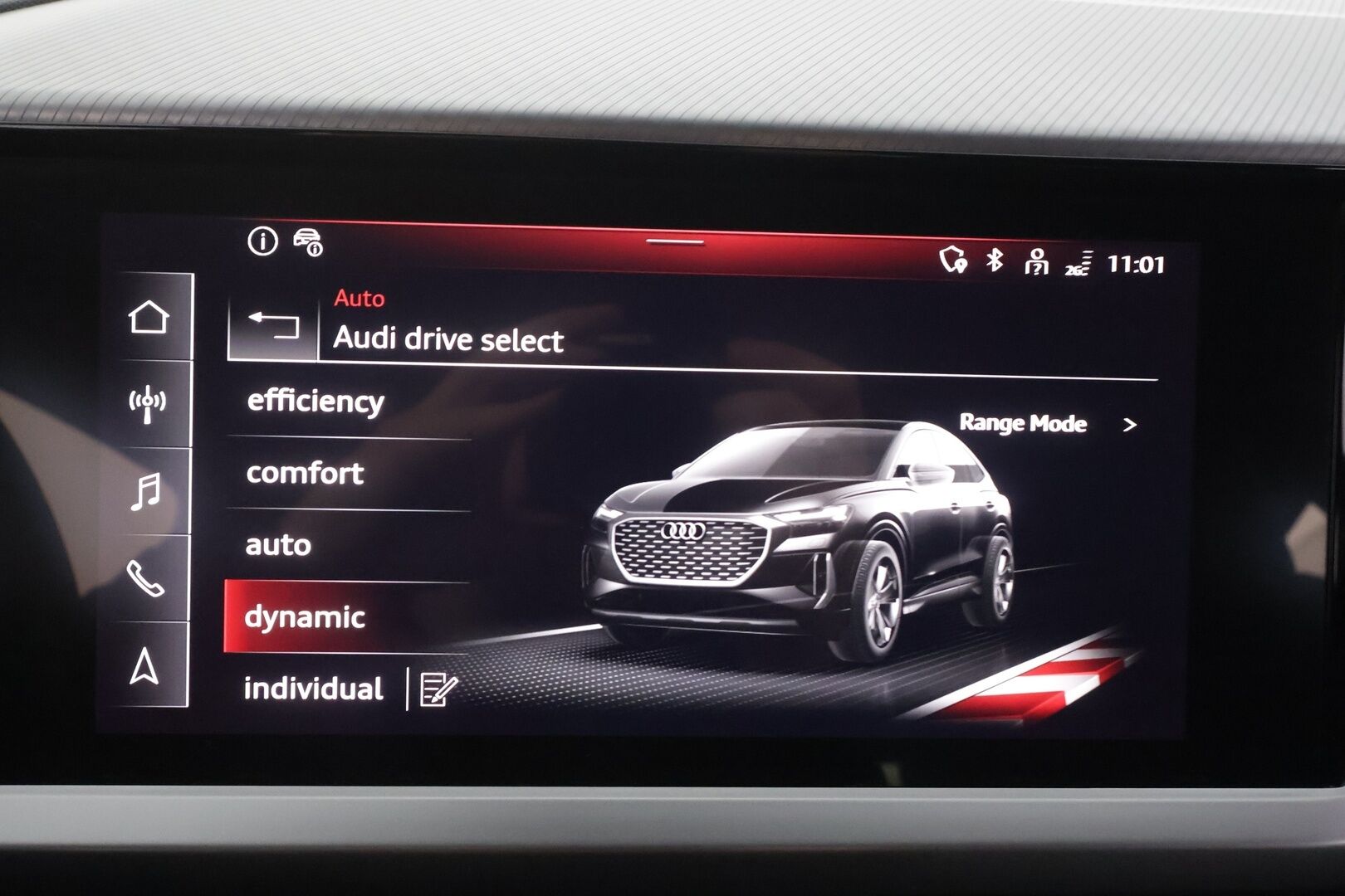 Audi Q4 e-tron 2022 40 e-tron Sportback S-line - ACC | ILP | HUD | P.Kamera | Kaistavahti | Digimittari | Matrix-LED | Navi | Sporttipenkit | Sähköluukku | Apple&Android | 1.Om Suomi-auto | Kahdet renkaat aluvanteilla | Merkkihuollettu |