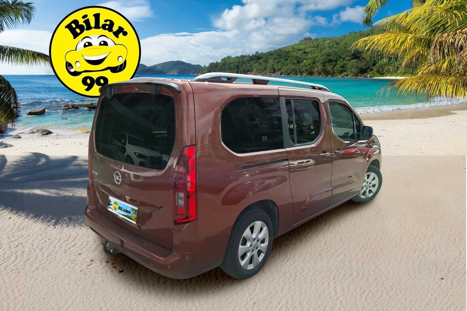 Opel Combo-e 2022 Life XL L2H1  Innovation Plus 136 automaatti 50 kWh - Lisälämmitin | P.kamera | Vetokoukku | 7-paikkanen | Ratinlämmitys | Carplay | 2x renkaat vanteilla | Merkkihuollettu