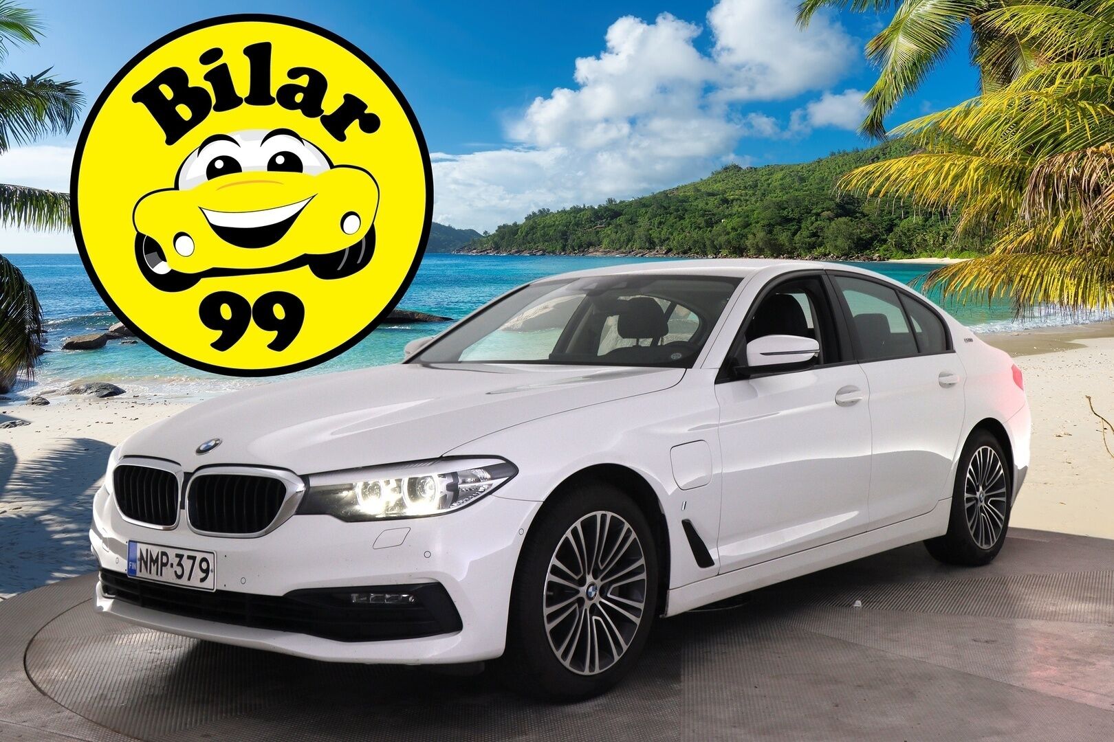 BMW 530 2019 iPerformance Sedan *Sporttipenkit / Digimittaristo / Led-ajovalot / Puolinahat / Ratinlämmitin / P.kamera* - Juuri huollettu! / Taloudellinen