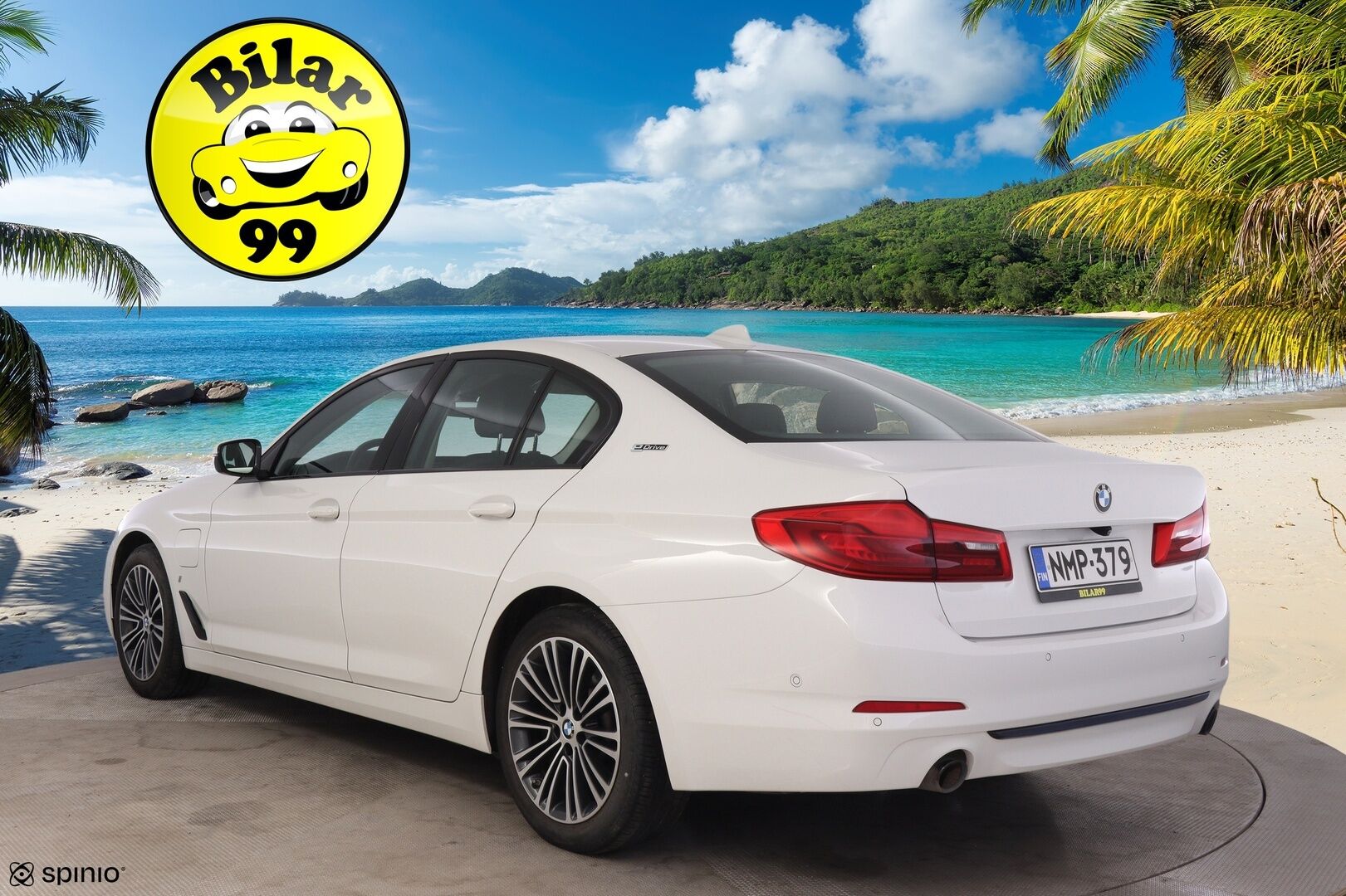 BMW 530 2019 iPerformance Sedan *Sporttipenkit / Digimittaristo / Led-ajovalot / Puolinahat / Ratinlämmitin / P.kamera* - Juuri huollettu! / Taloudellinen