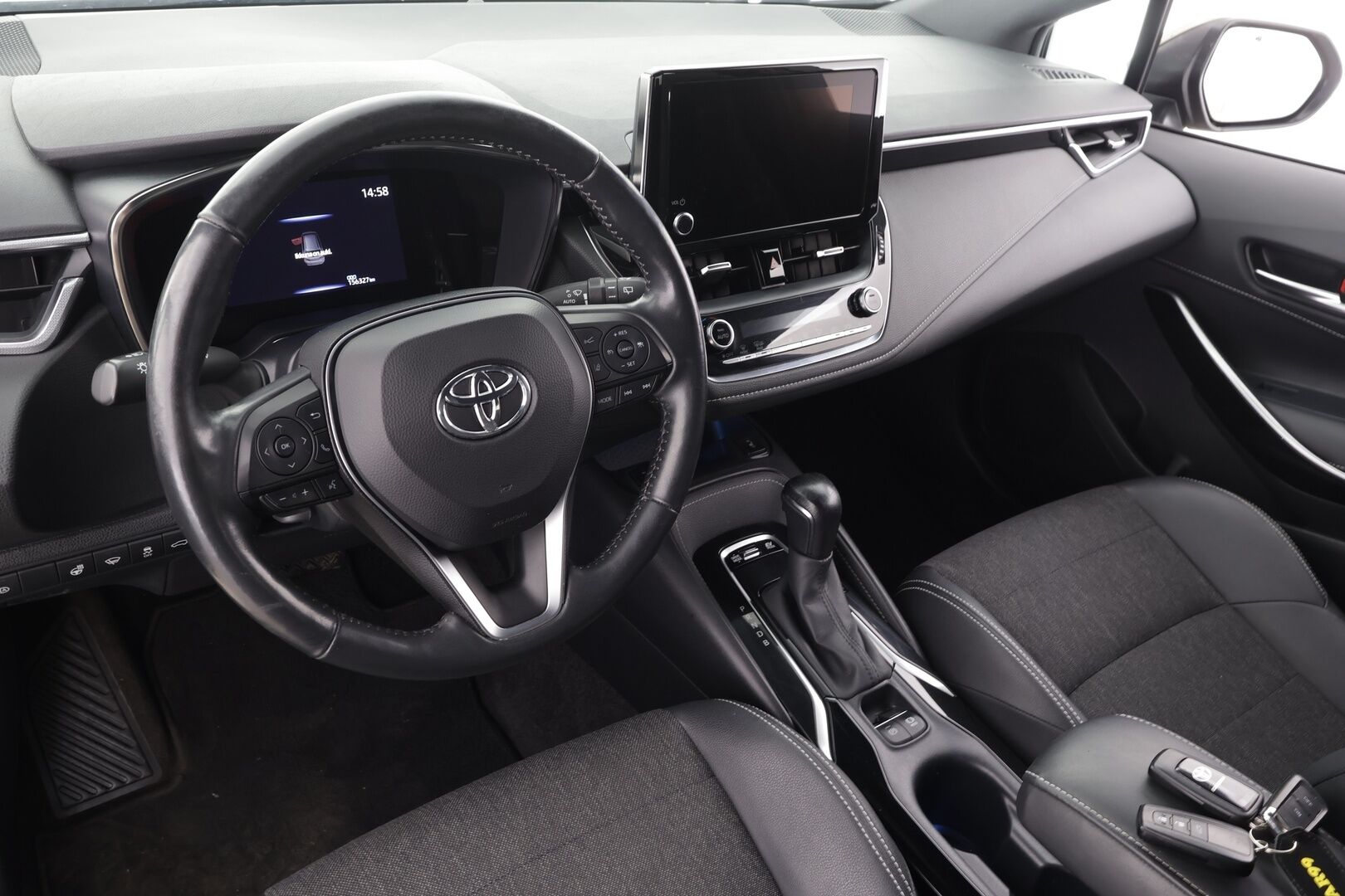 Toyota Corolla 2022 Touring Sports 1,8 Hybrid Active Business * ACC / Webasto / Koukku / P.kamera / LED * - 1.Om suomi-auto / Kahdet Renkaat