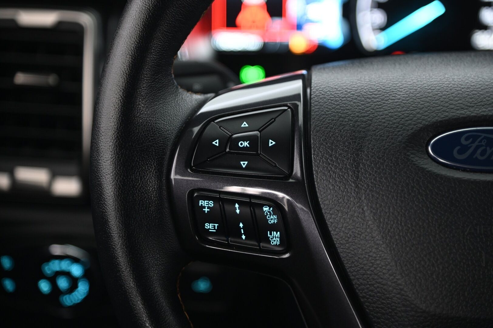 Ford Ranger 2022 Super Cab 2,0 TDCi 213 hp A10 4x4 Wildtrak*Webasto / Lavakate / Nahat / Navi / P.Kamera / Näyttävä!* - *ALV-vähennyskelpoinen / 2x renkaat&vanteet*