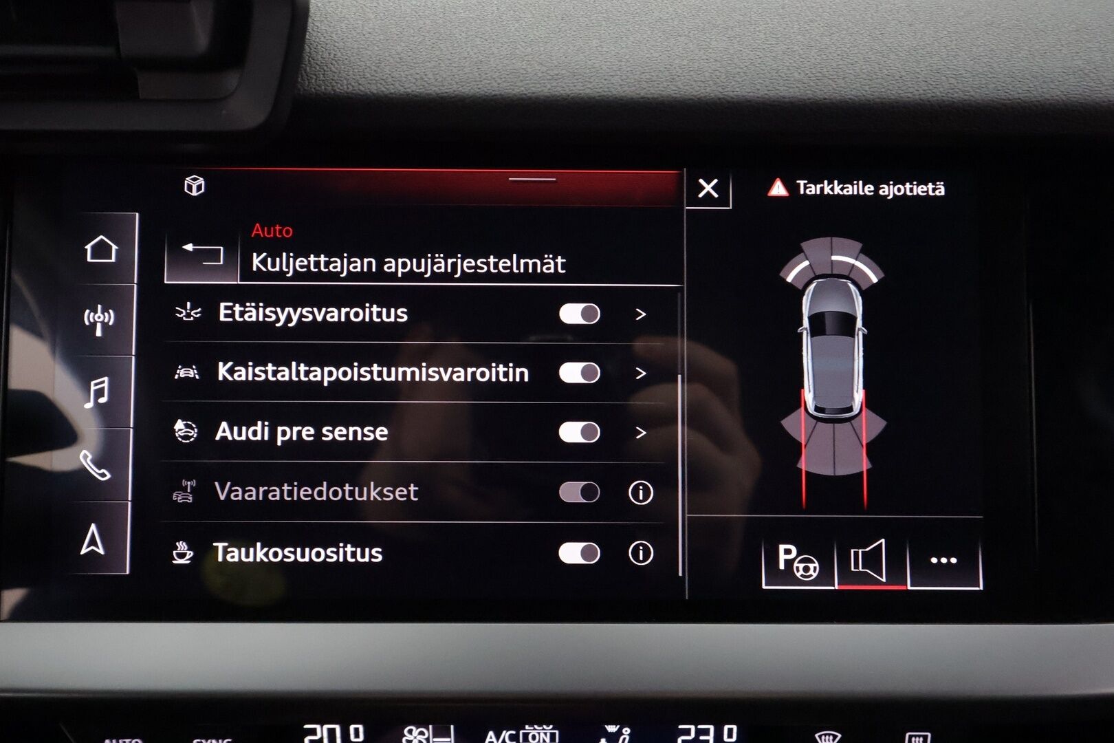 Audi A3 2022 Sportback Business Advanced 40 TFSI 140kW quattro S tronic - | Webasto | ACC | LED | P.Tutkat | Sporttipenkit | Kaistavahti | Digimittaristo | Apple&Android | Merkkihuollot | Kahdet renkaat | Suomi-auto |