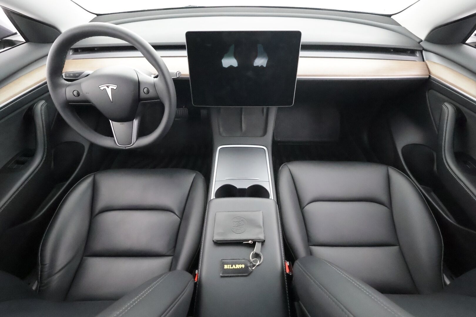 Tesla Model 3 2022 RWD * ILP / ACC / Lasikatto / Premium Speakers / P.Kamera / Matrix-LED / Muistipenkki / Kaistavahti * - Suomi-auto / Akku kuntotarkastettu / 2x Latauskaapelit / Kahdet renkaat aluvanteilla