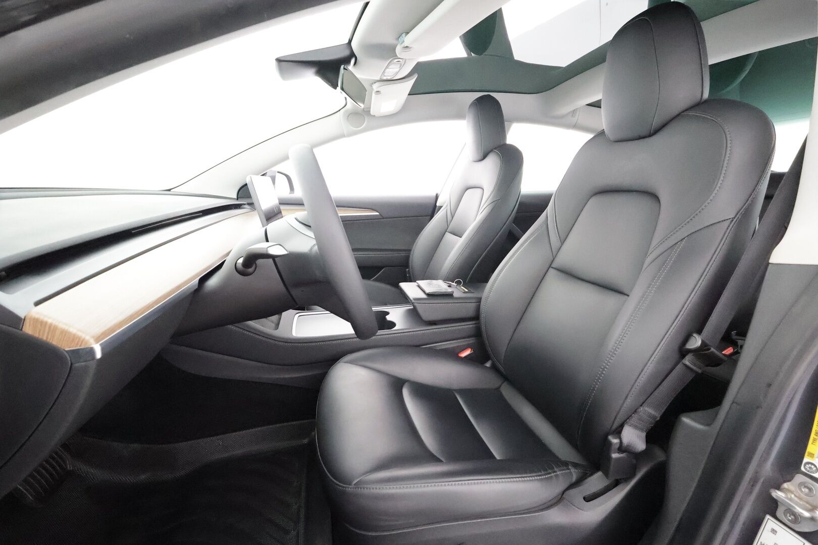 Tesla Model 3 2022 RWD * ILP / ACC / Lasikatto / Premium Speakers / P.Kamera / Matrix-LED / Muistipenkki / Kaistavahti * - Suomi-auto / Akku kuntotarkastettu / 2x Latauskaapelit / Kahdet renkaat aluvanteilla