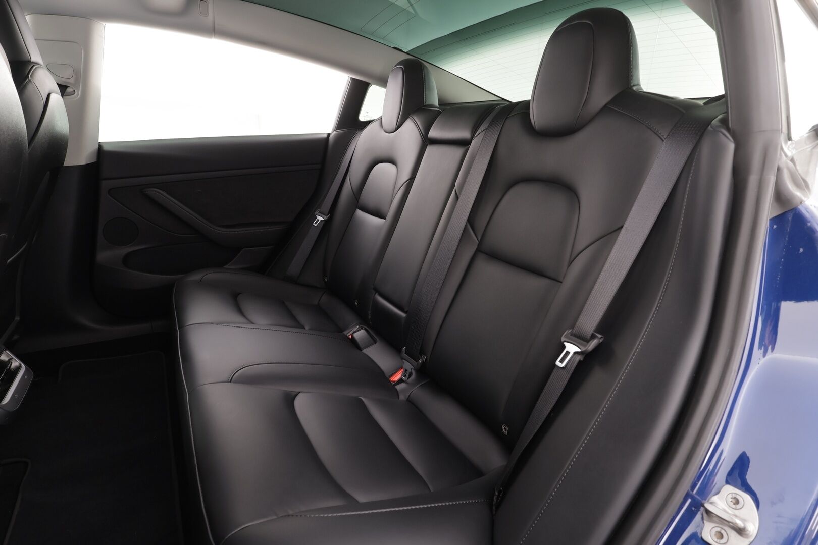 Tesla Model 3 2022 RWD * ILP / ACC / Lasikatto / Matrix-LED / P.Kamera / Muistipenkki / Premium Speakers / Navi / Kaistavahti / Keyless * - 1-om Suomi-auto - Osta nyt, maksa vasta ensi vuonna