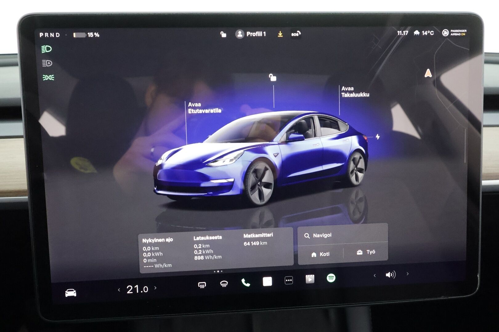 Tesla Model 3 2022 RWD * ILP / ACC / Lasikatto / Matrix-LED / P.Kamera / Muistipenkki / Premium Speakers / Navi / Kaistavahti / Keyless * - 1-om Suomi-auto - Osta nyt, maksa vasta ensi vuonna
