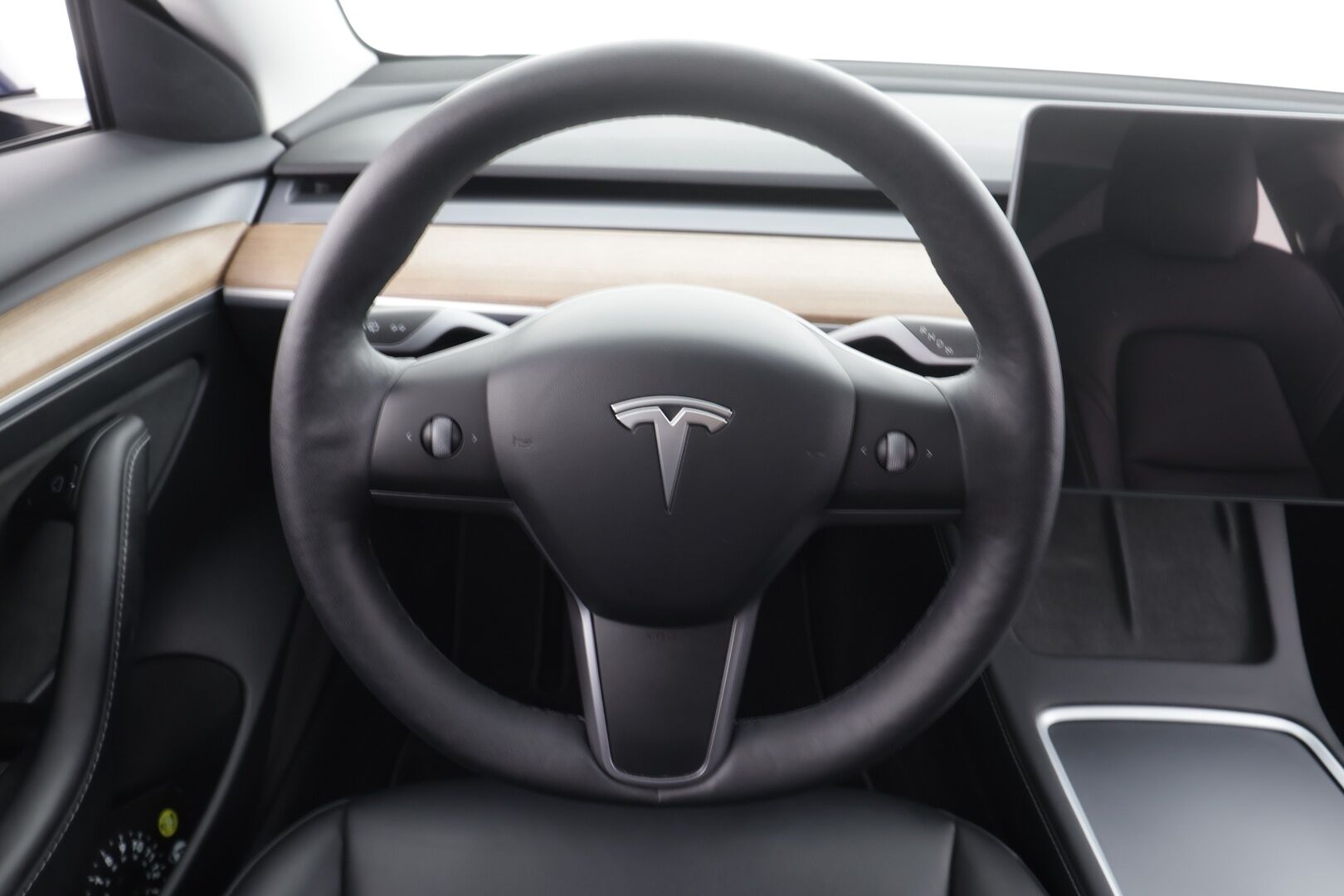 Tesla Model 3 2022 RWD * ILP / ACC / Lasikatto / Matrix-LED / P.Kamera / Muistipenkki / Premium Speakers / Navi / Kaistavahti / Keyless * - 1-om Suomi-auto - Osta nyt, maksa vasta ensi vuonna