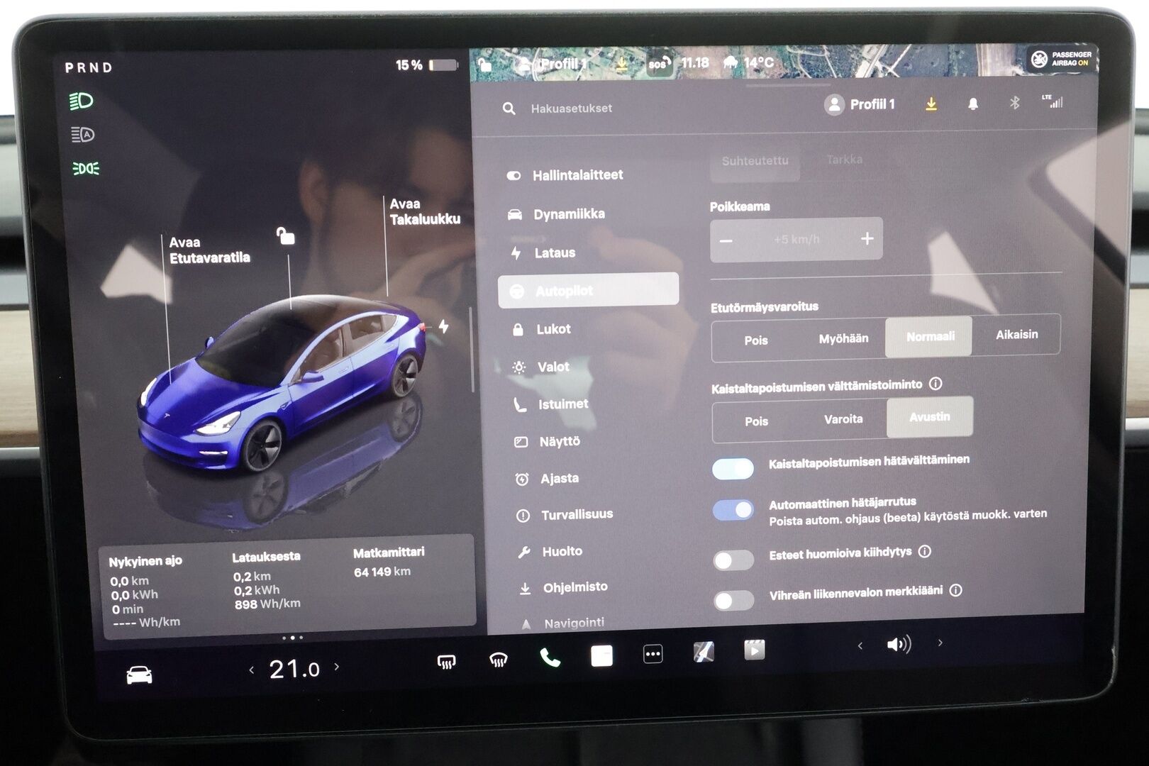Tesla Model 3 2022 RWD * ILP / ACC / Lasikatto / Matrix-LED / P.Kamera / Muistipenkki / Premium Speakers / Navi / Kaistavahti / Keyless * - 1-om Suomi-auto - Osta nyt, maksa vasta ensi vuonna