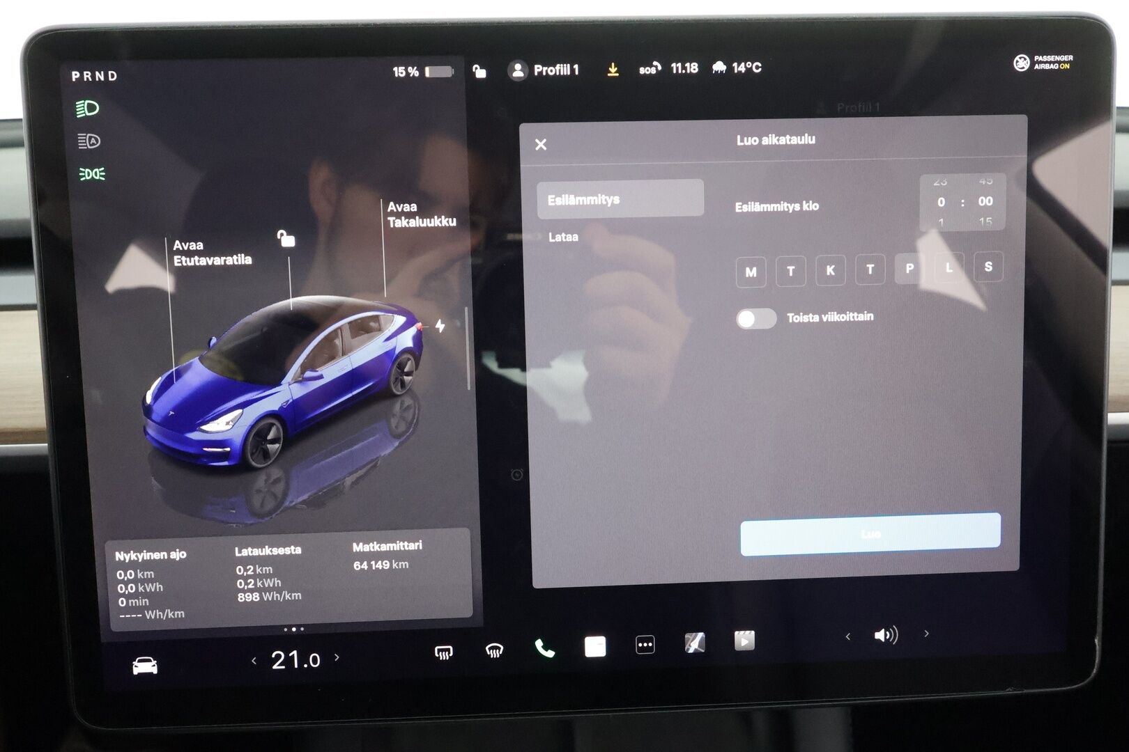 Tesla Model 3 2022 RWD * ILP / ACC / Lasikatto / Matrix-LED / P.Kamera / Muistipenkki / Premium Speakers / Navi / Kaistavahti / Keyless * - 1-om Suomi-auto - Osta nyt, maksa vasta ensi vuonna